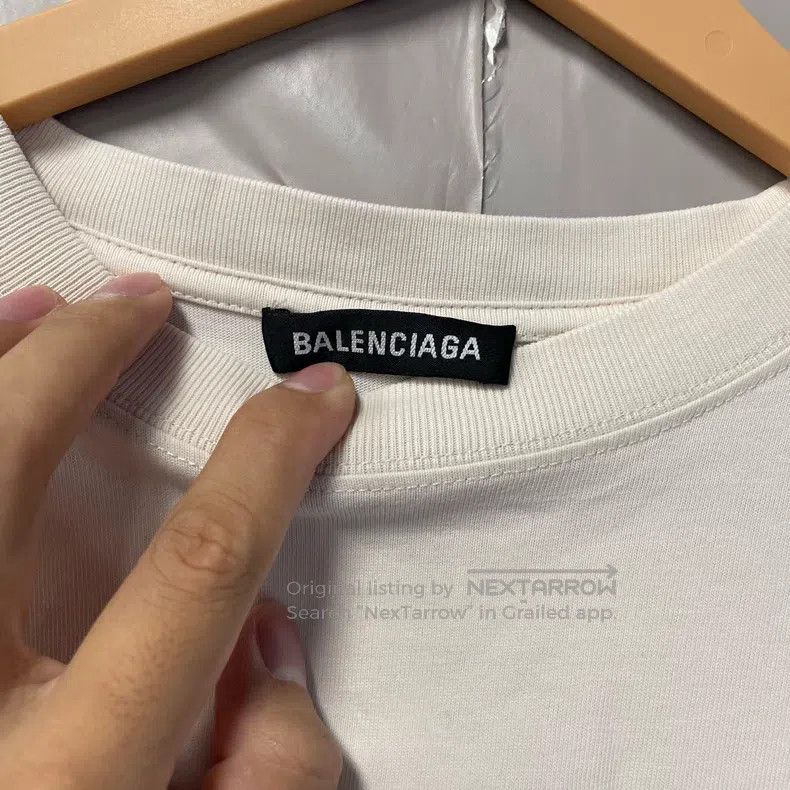 Balenciaga Balenciaga Front and Back Letter Printed Logo Beige Short Size US S / EU 44-46 / 1 - 4 Thumbnail