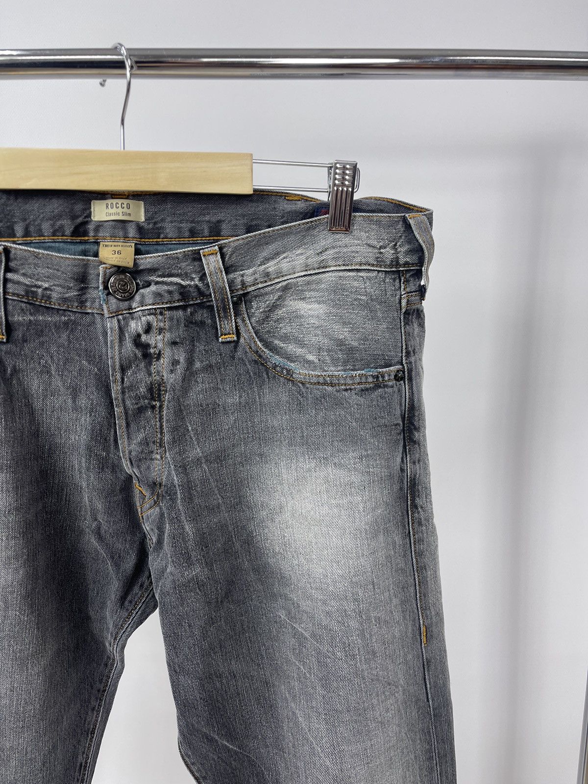 True Religion True Religion Jeans Denim Size 36 Made In Italy Grey Size US 36 / EU 52 - 3 Thumbnail