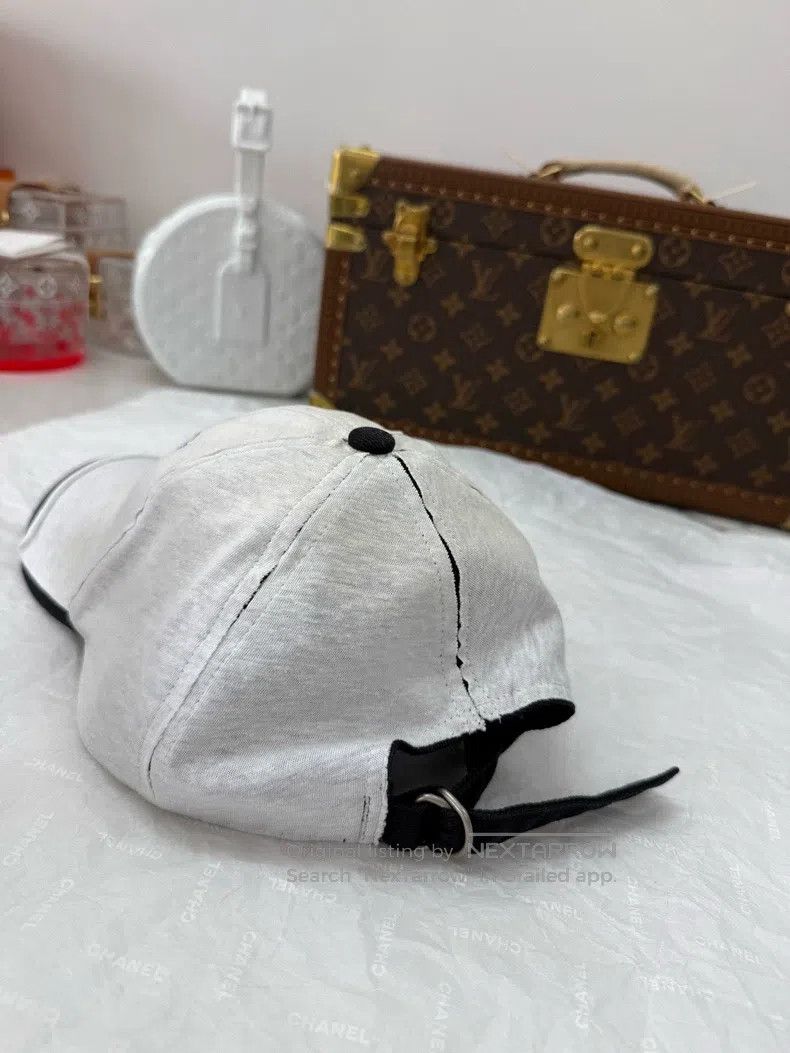 Acne Studios Acne Studios Logo-Embellished Vintage Distressed Baseball Size ONE SIZE - 3 Thumbnail
