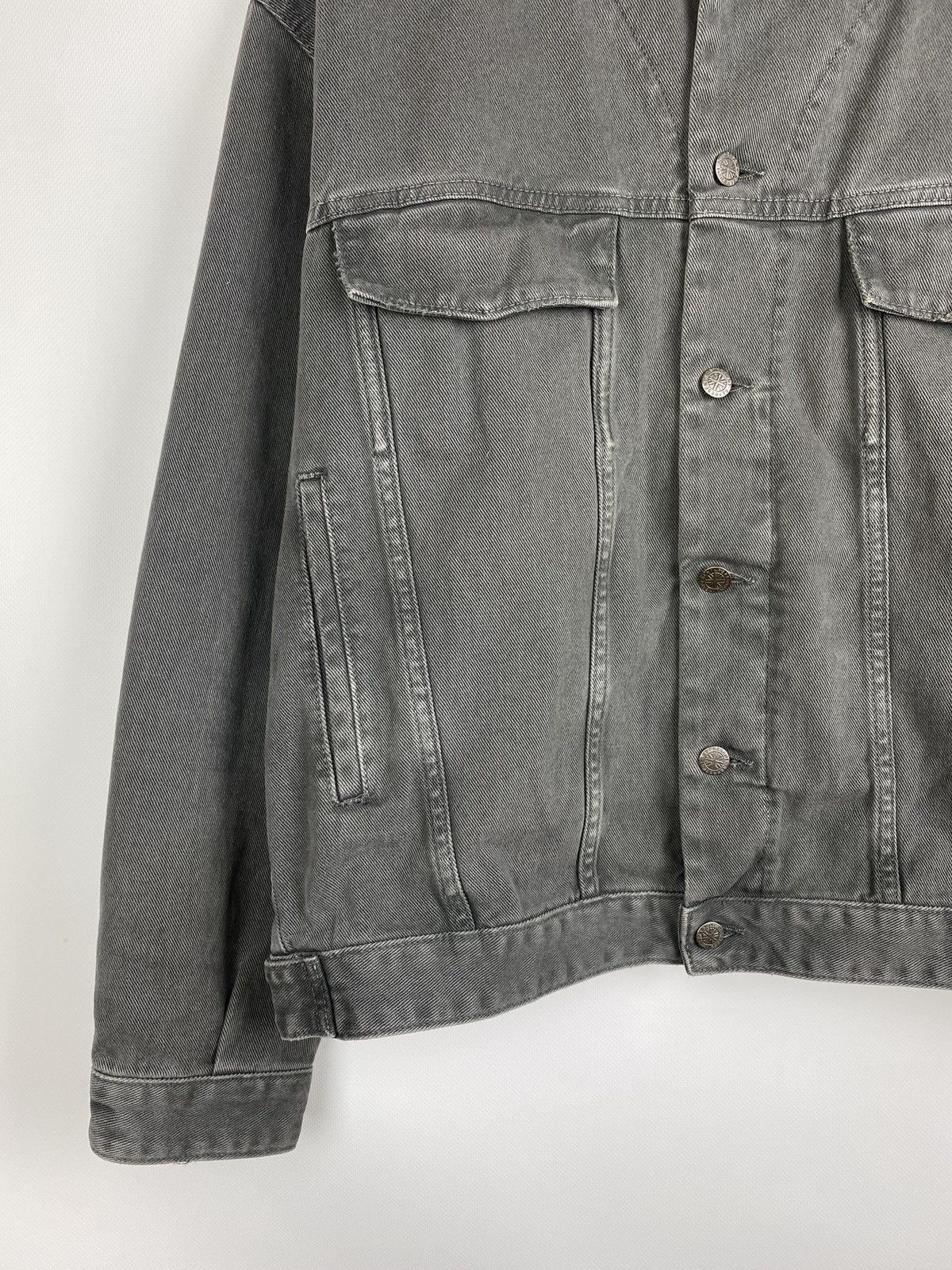 Represent Clo. Represent Clo. Spread collar men’s smoke denim jacket size L Size US L / EU 52-54 / 3 - 8 Thumbnail