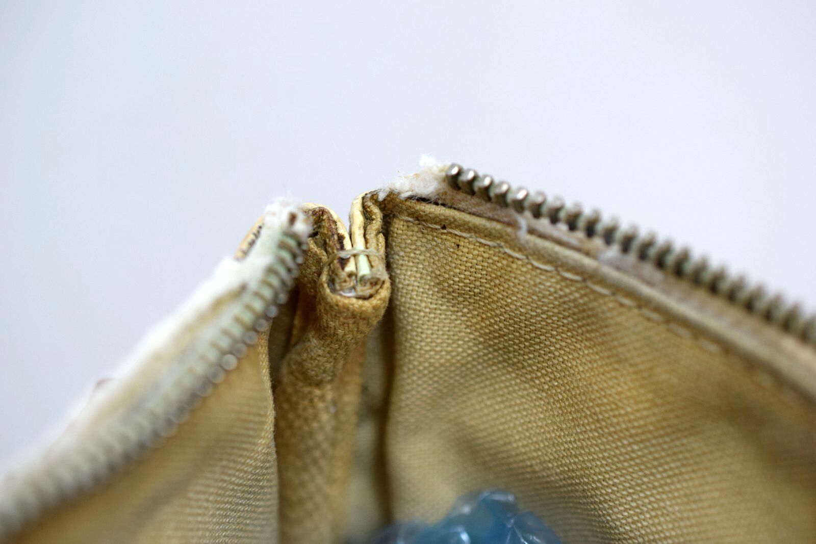 Louis Vuitton Louis Vuitton Pochette Bosphore Crossbody Azur N51112 Size ONE SIZE - 15 Thumbnail