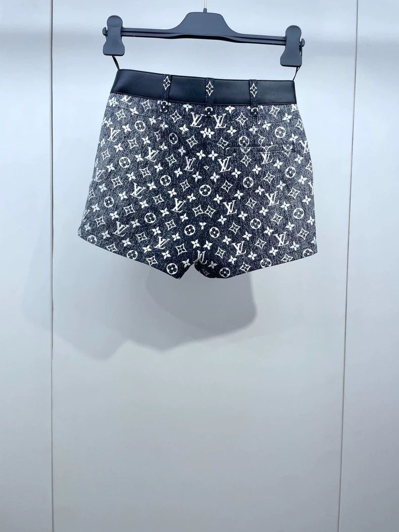 Louis Vuitton Louis Vuitton 23 explosive patchwork leather and full of l Size 31" - 2 Thumbnail