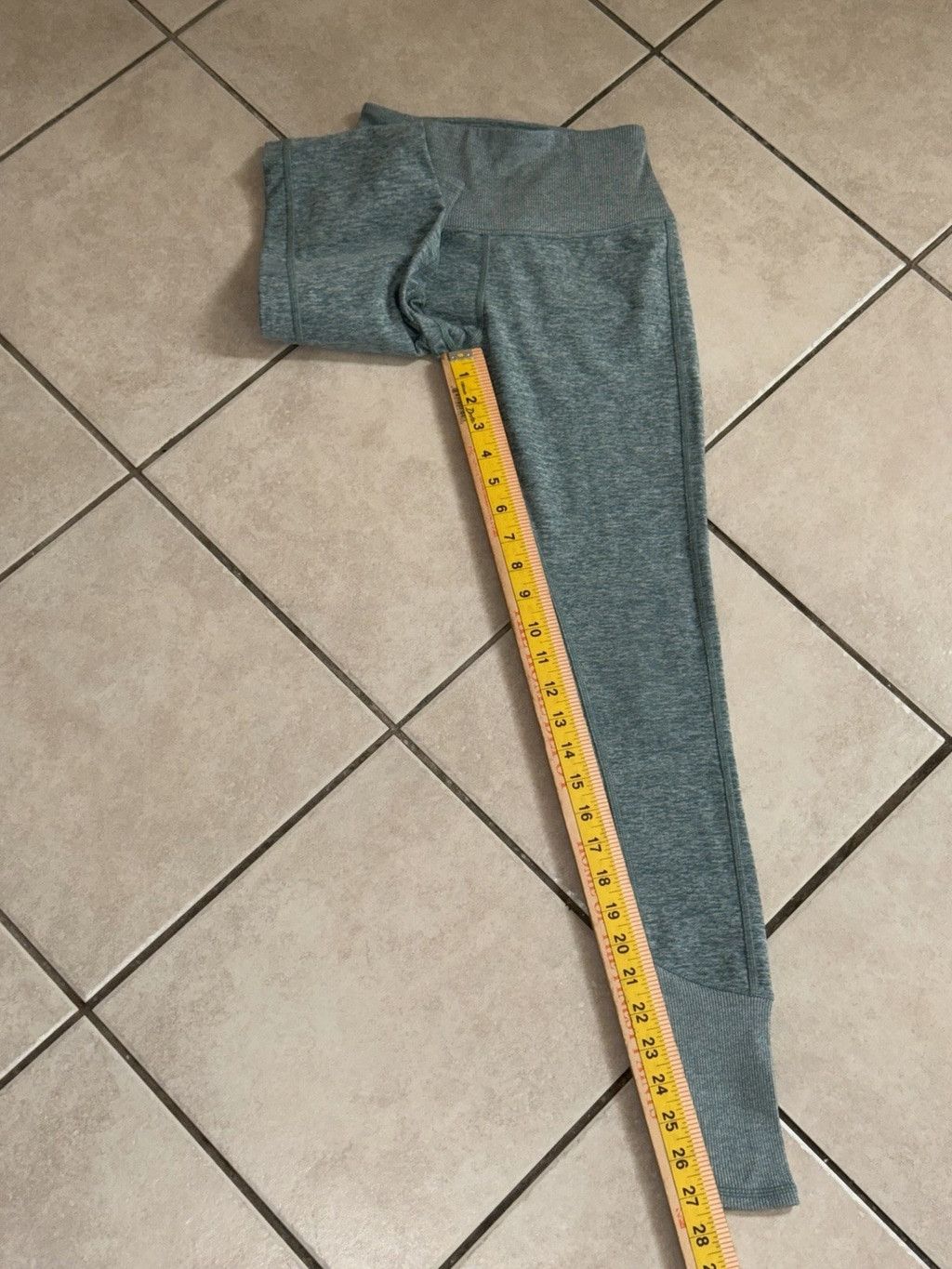 Alo Yoga ALO YOGA HIGH WAIST ALOSOFT LOUNGE LEGGING 27”LIGHT GREEN XS Size 26" / US 2 / IT 38 - 4 Thumbnail