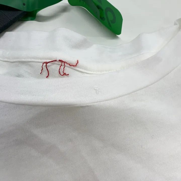Gucci Gucci Logo Print White T-Shirt for Women-2507 Size M / US 6-8 / IT 42-44 - 5 Thumbnail