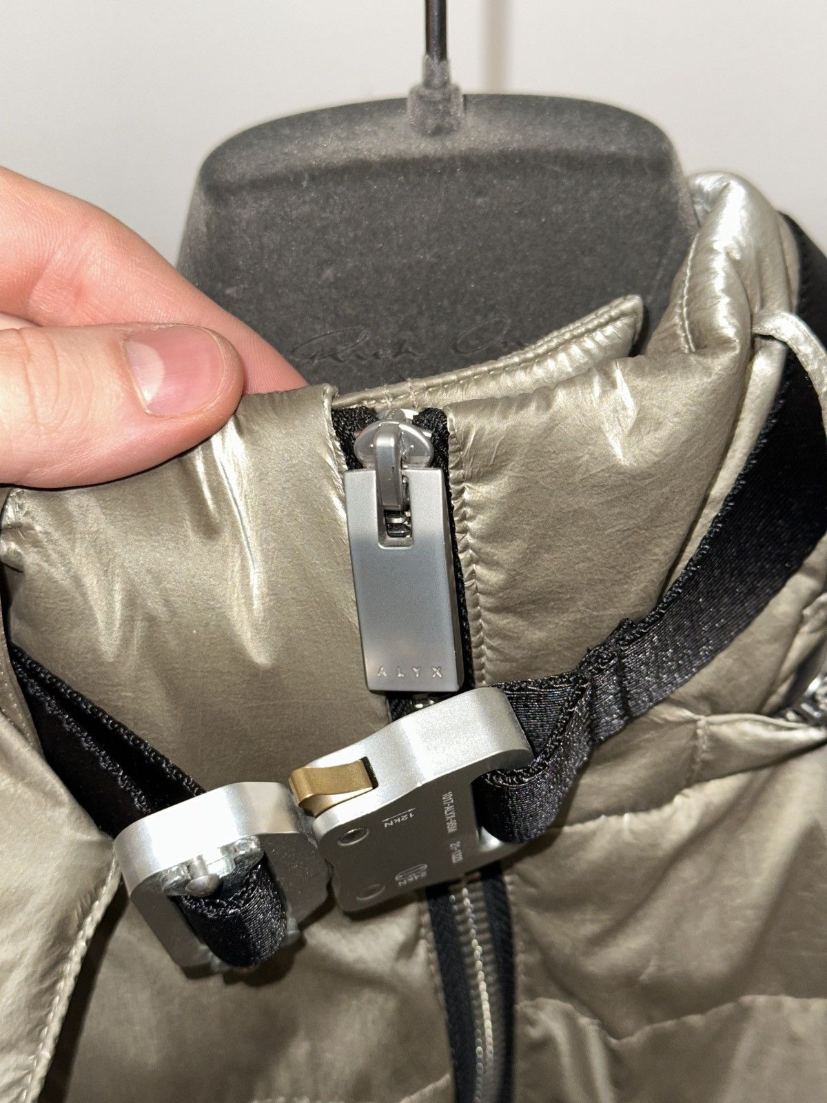 1017 ALYX 9SM 1017 ALYX 9SM Nightrider Puffer Jacket — Green — Size L Size US L / EU 52-54 / 3 - 7 Thumbnail