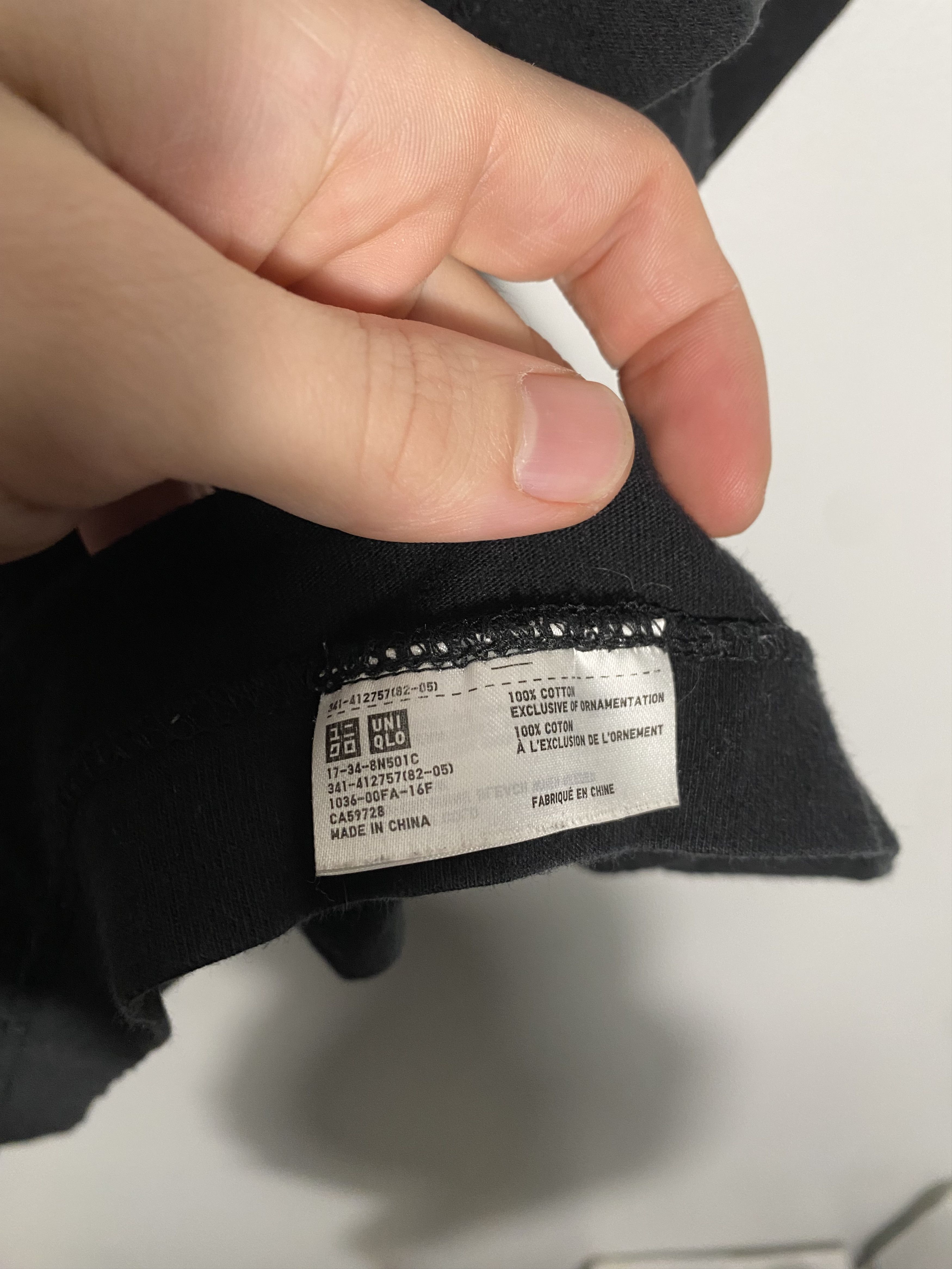 Kaws × Uniqlo KAWS x Uniqlo Elmo Companion Tee Size L Size US L / EU 52-54 / 3 - 5 Thumbnail