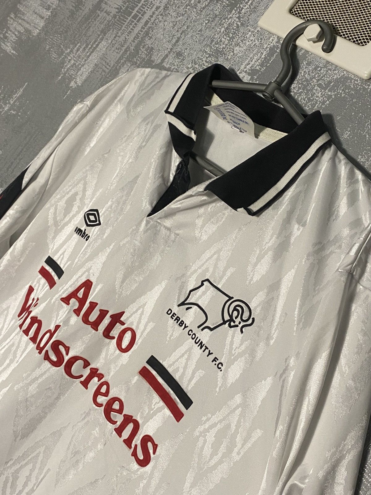 Umbro Retro Derby County Umbro Soccer Jersey 1991/93 Home Football Size US XL / EU 56 / 4 - 2 Thumbnail