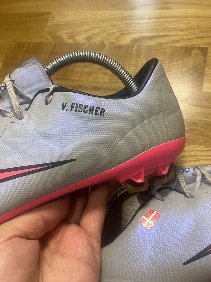 Nike Nike Mercurial Vapor X FGPink Player IssueVictor FischerUS 9 Size US 9 / EU 42 - 6 Thumbnail