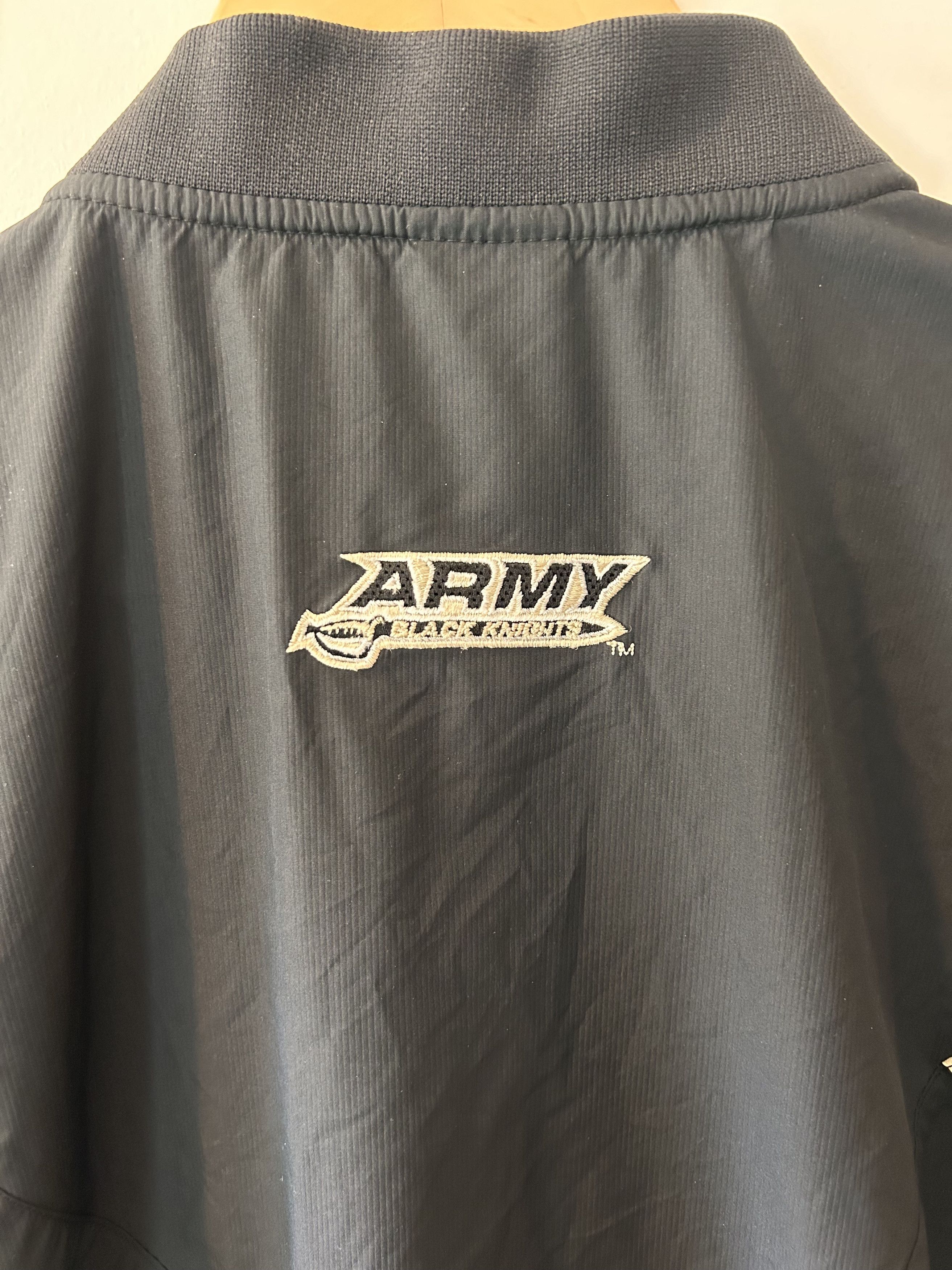 NCAA × Nike Army University Football Nike Windbreaker Size US L / EU 52-54 / 3 - 6 Thumbnail