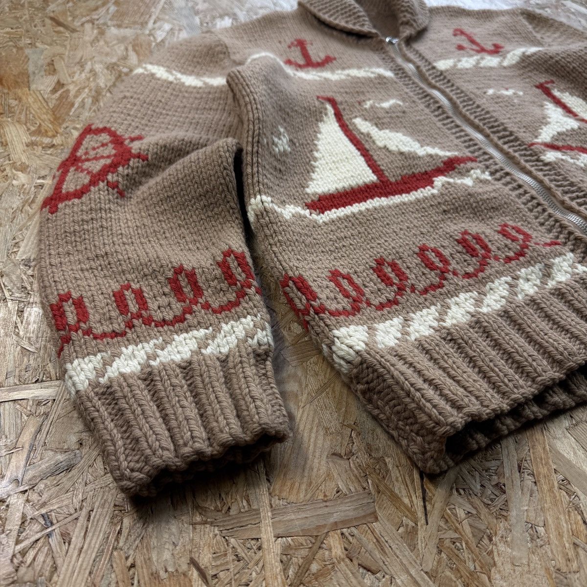 Japanese Brand Cowichan sailboat sweater vintage 1970s knit handmade Size US L / EU 52-54 / 3 - 7 Thumbnail