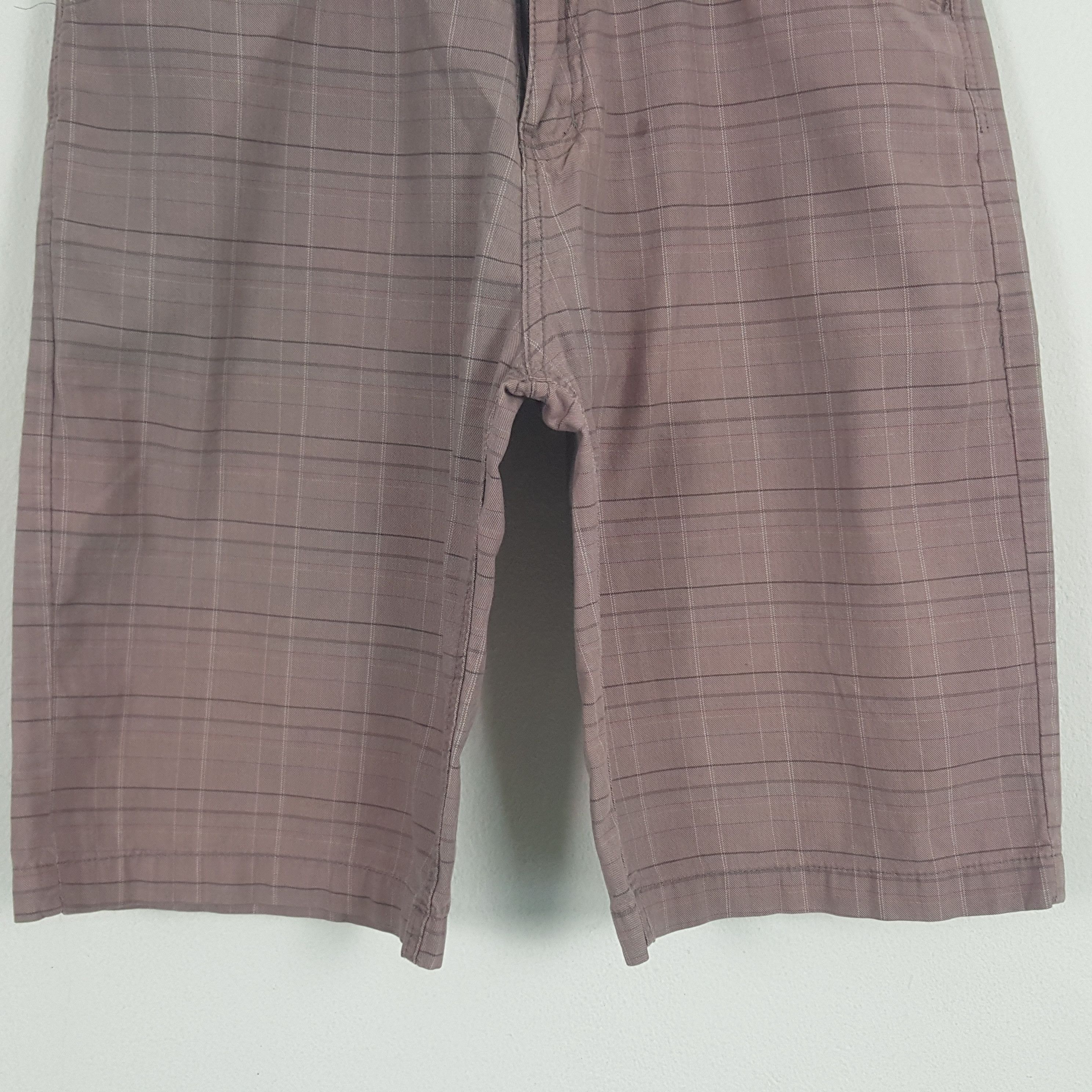 Stussy × Vintage Vintage Stussy Custom Big Logo Shorts Pants Size US 32 / EU 48 - 4 Thumbnail