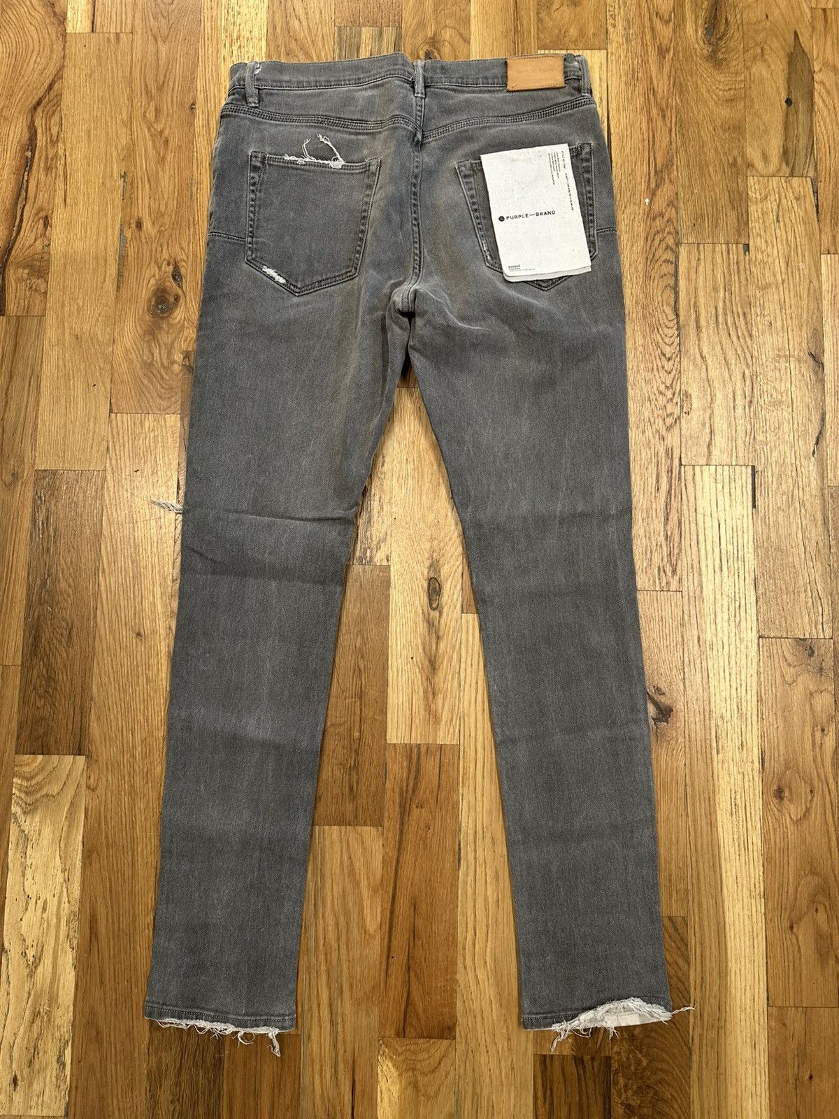 Purple Brand Purple Brand Knee Rip Gray Denim Jeans Size 33 Size US 33 - 2 Thumbnail