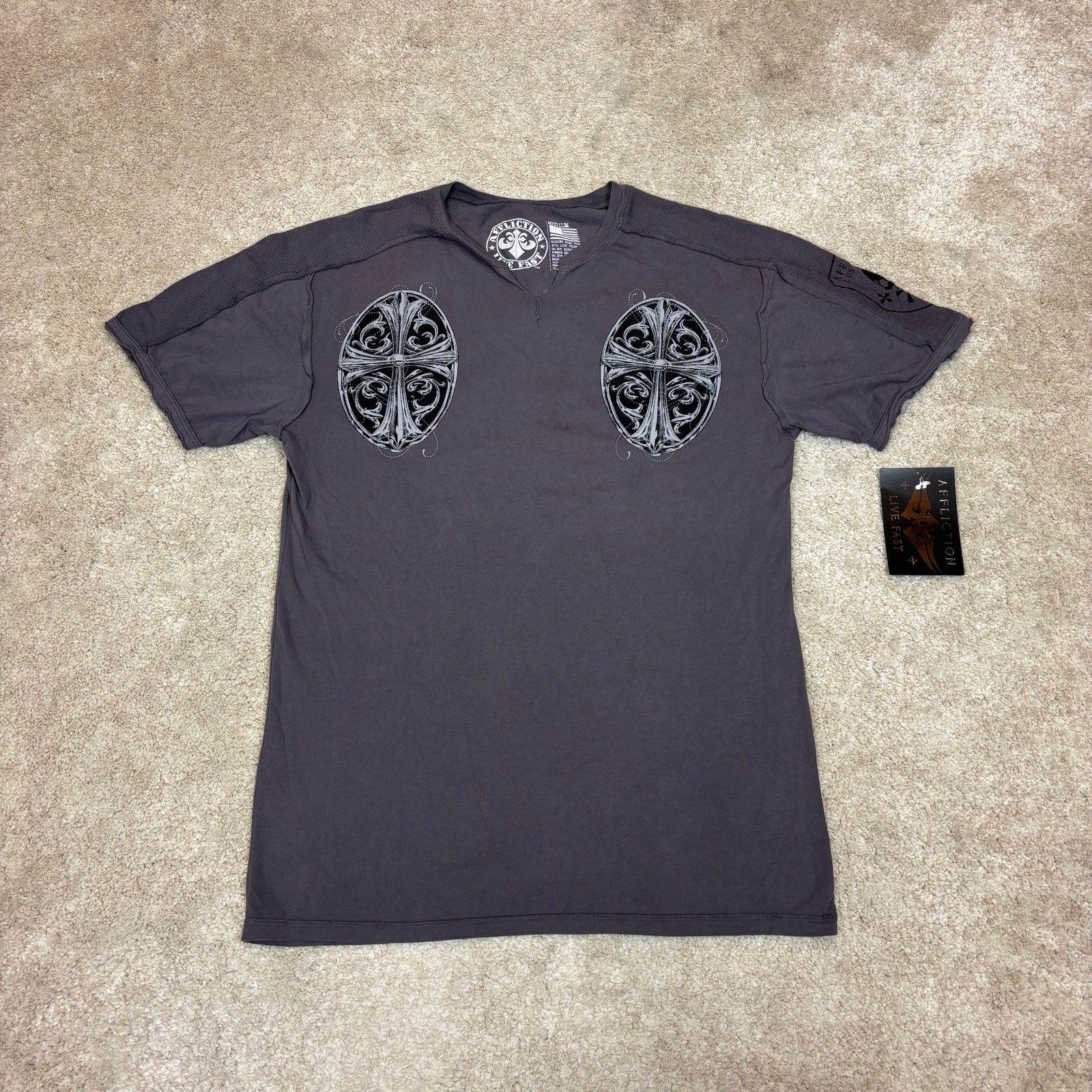 Affliction NWT Affliction Aficionados Cross T Shirt Jesse Pinkman Men M Size US M / EU 48-50 / 2 - 2 Thumbnail