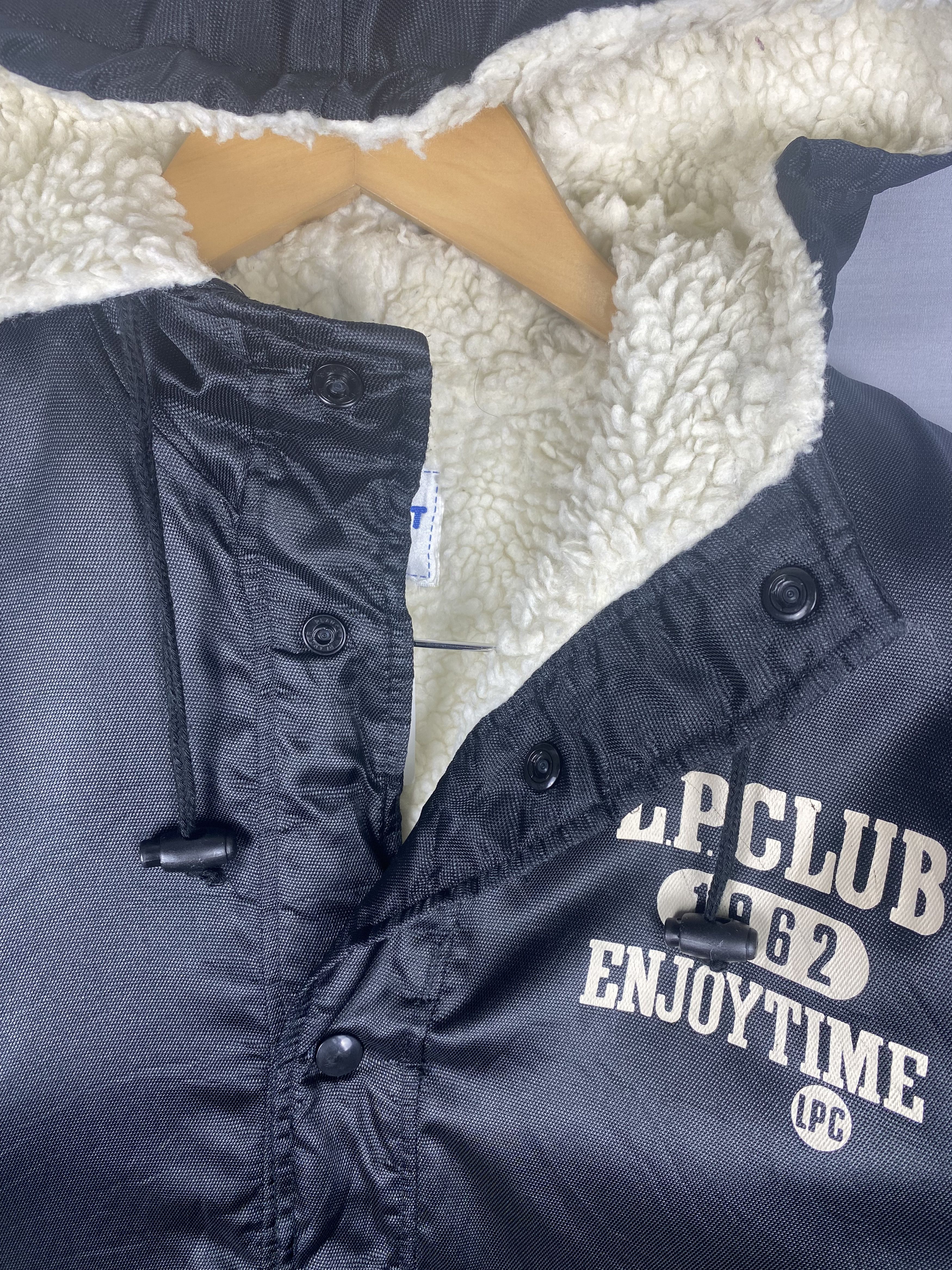 Japanese Brand Vintage Lili Petit Hoodie Sherpa Lining Jacket - Size M Size US M / EU 48-50 / 2 - 6 Thumbnail