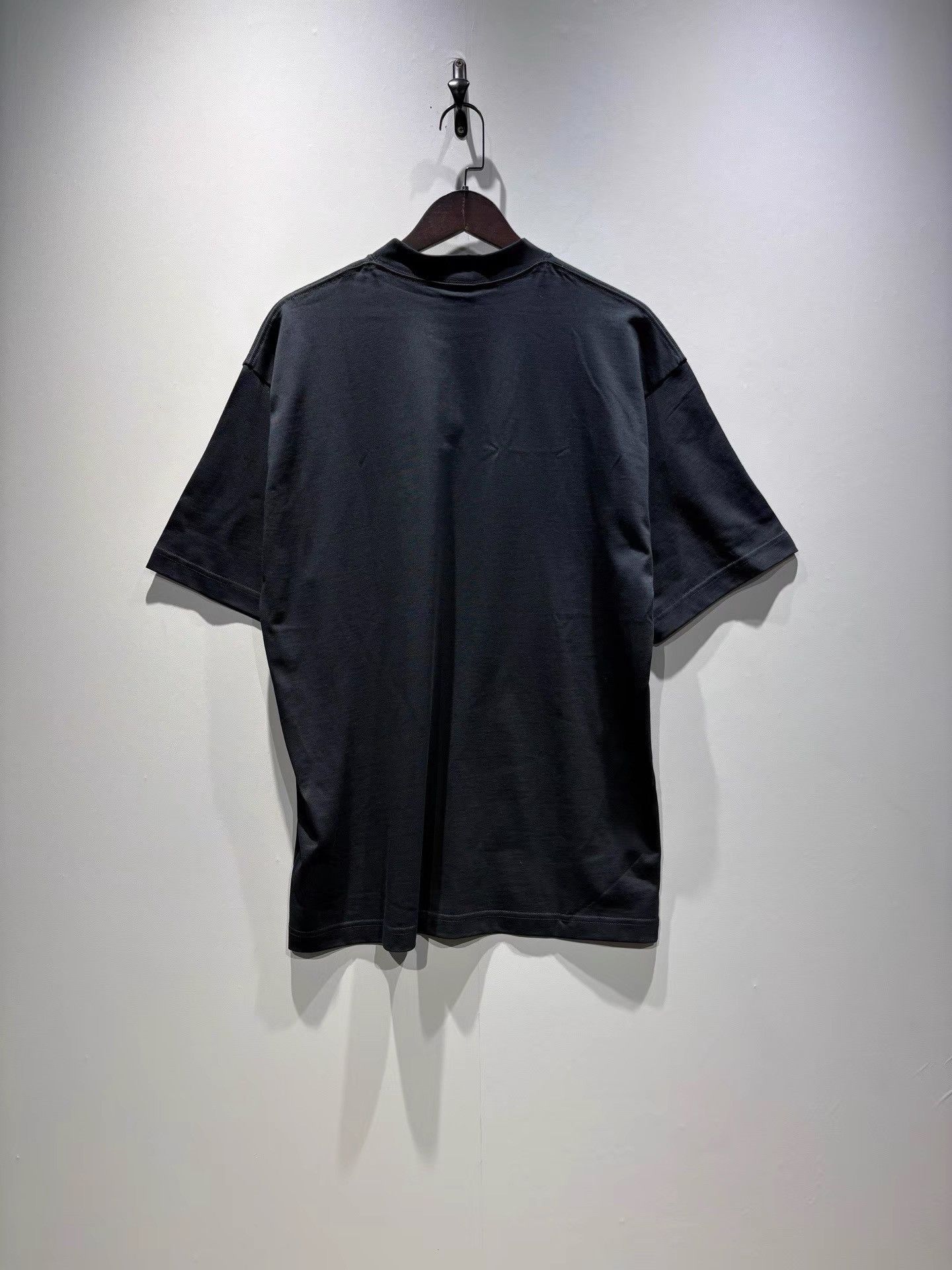 Balenciaga Balenciaga 25 New Style BB Logo Short Sleeve T-shirt K36 Size US XXS / EU 40 - 2 Thumbnail