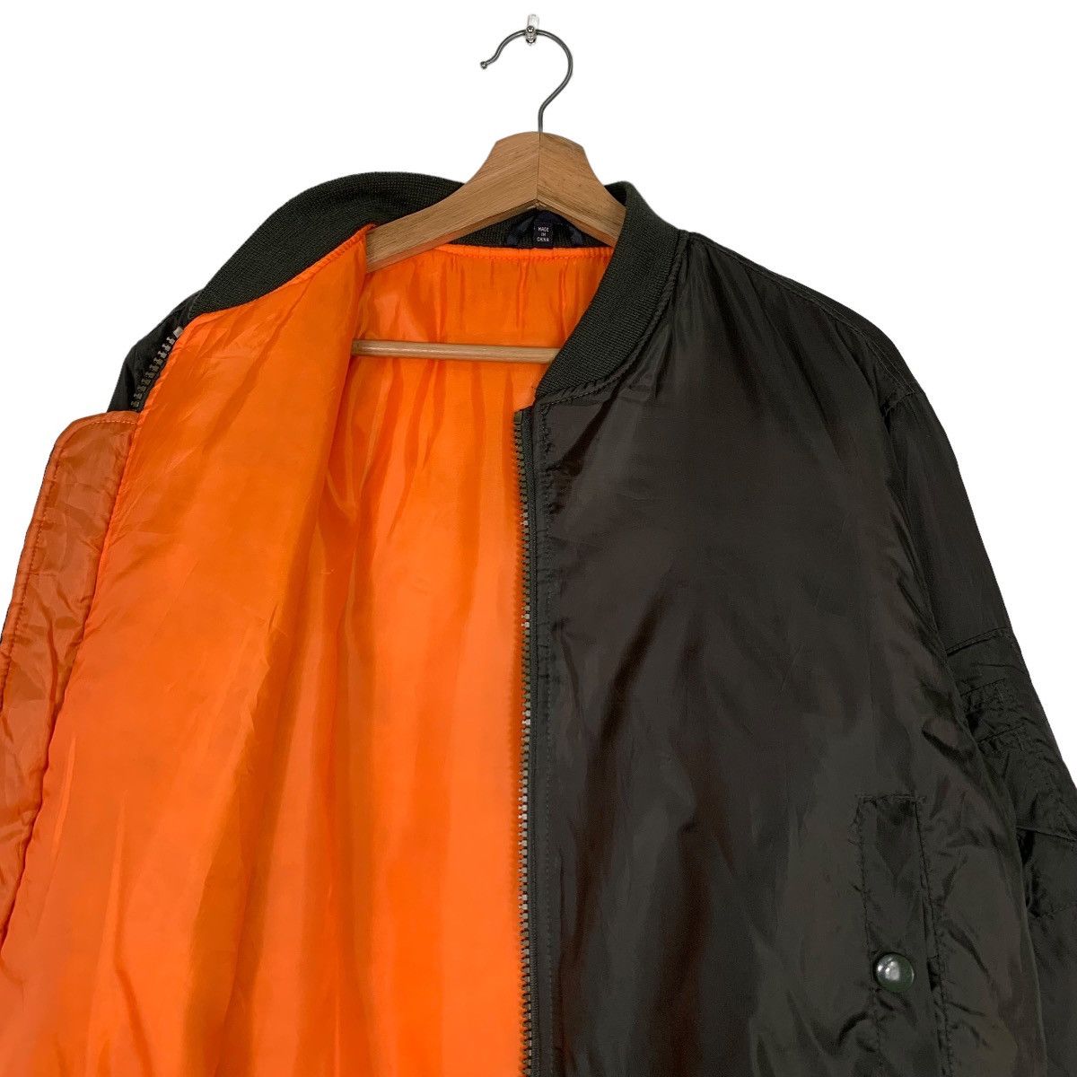 Japanese Brand Vintage Ma1 Black Bomber Jacket #0484-C22 Size US M / EU 48-50 / 2 - 10 Thumbnail