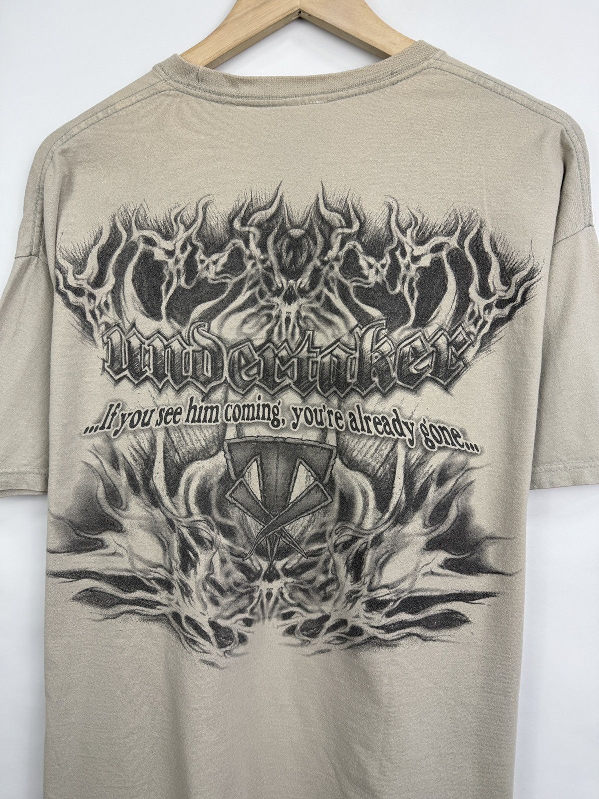 WWE 🇺🇸💀Vintage Y2K WWE Undertaker 2008 Skull Rip Dead T-Shirt Size US XL / EU 56 / 4 - 9 Thumbnail