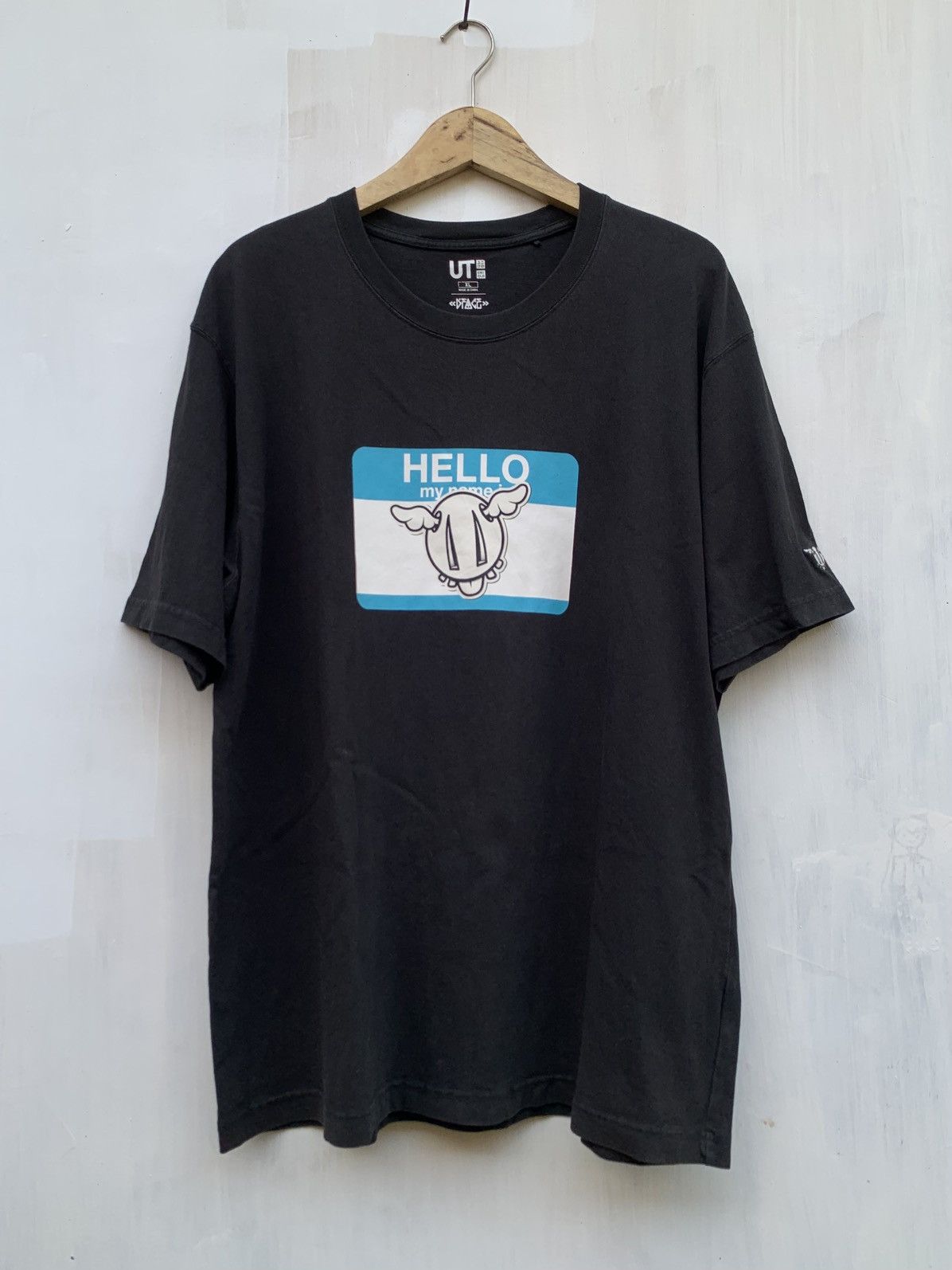 Uniqlo Uniqlo x dface iconic logo Size US XL / EU 56 / 4 - 1 Thumbnail