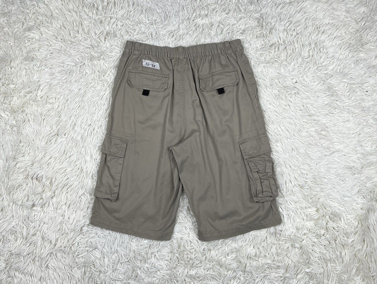 The Unbranded Brand Unbranded Cargo Short Pants Size US 33 - 2 Thumbnail