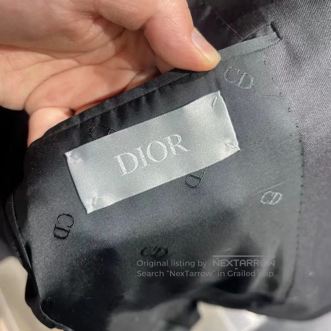 Dior dior men's suit in pristine condition. Size US L / EU 52-54 / 3 - 4 Thumbnail