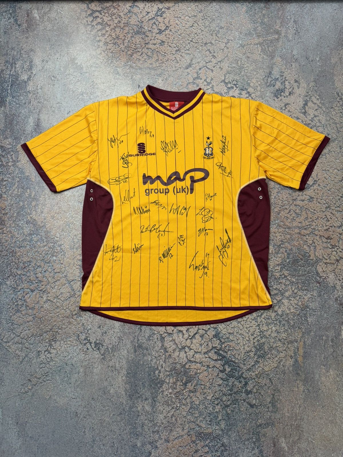 Nike Bradford City Home 2010s Football Shirt Soccer Jersey size L Size US L / EU 52-54 / 3 - 1 Thumbnail