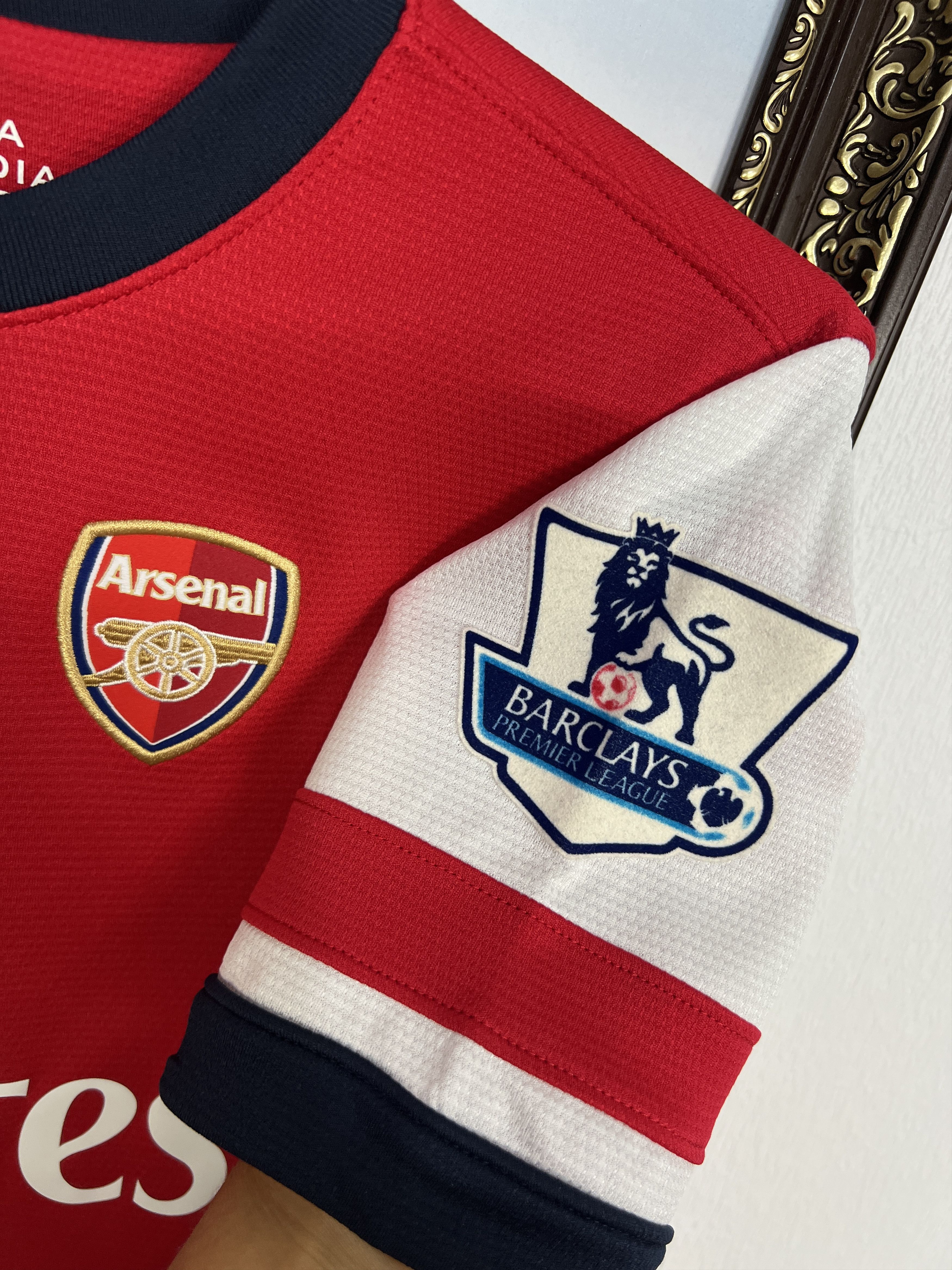 Nike Arsenal Home football shirt 2012 #5 Vermaelen Nike Boys 12 Size US XS / EU 42 / 0 - 4 Thumbnail