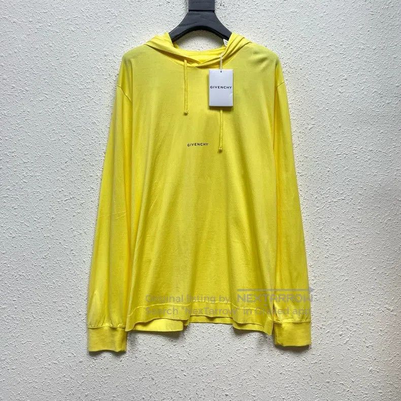 Givenchy Givenchy Small Logo Yellow Hoodie Size US M / EU 48-50 / 2 - 1 Thumbnail
