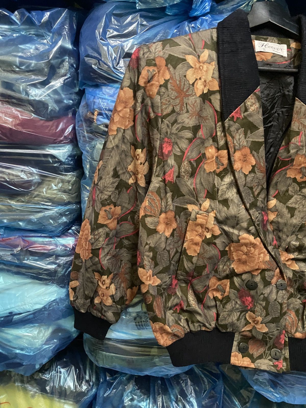 Vintage VINTAGE HOOVER ALL OVER PRINT FLOWER JACKET Size US M / EU 48-50 / 2 - 5 Thumbnail