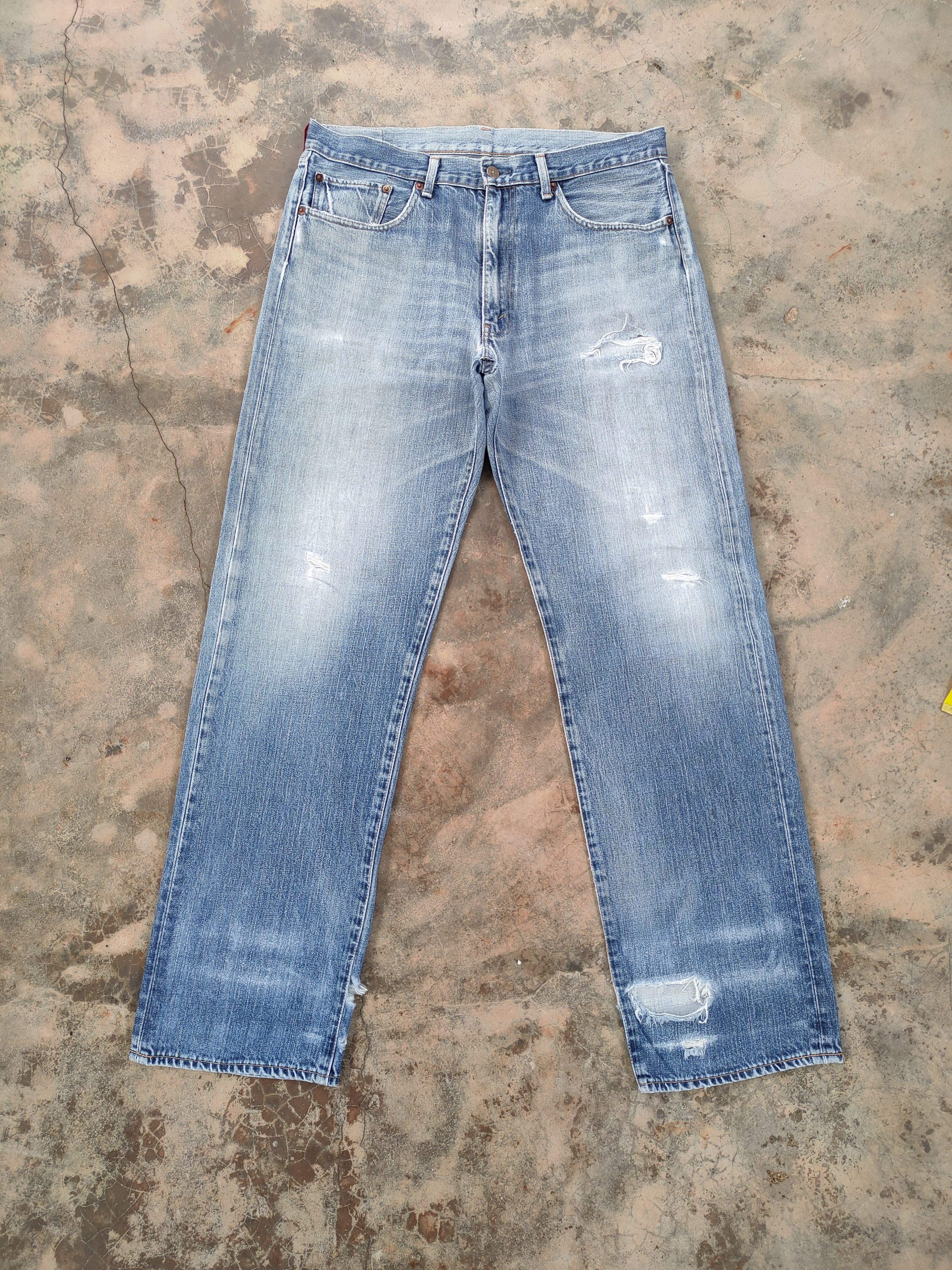 Levi's Vintage Clothing VINTAGE LEVI'S STRAUS 510 FADED RIPPED JEANS DENIM PANTS Size US 36 / EU 52 - 1 Thumbnail