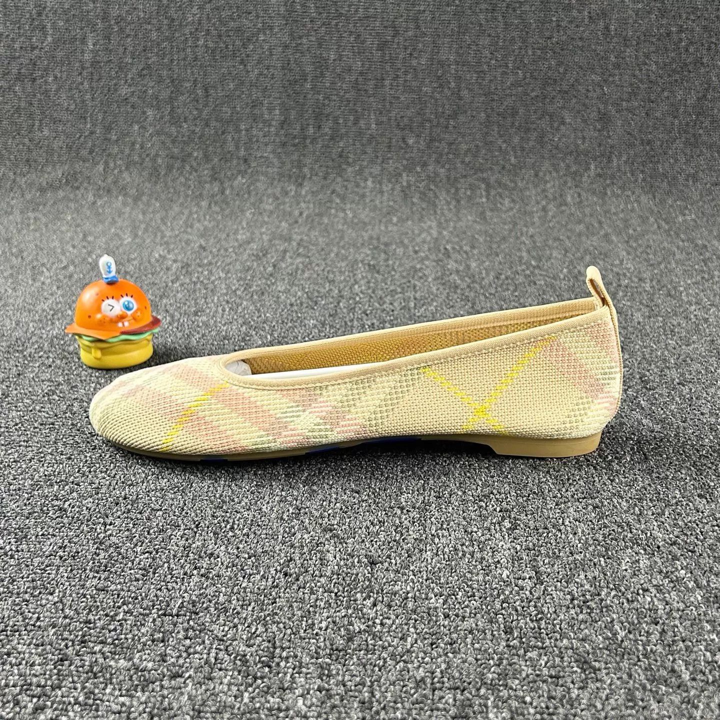 Burberry Burberry Classic Check Colorblock Flats 39 HB6282 Size US 8.5 / IT 38.5 - 3 Thumbnail
