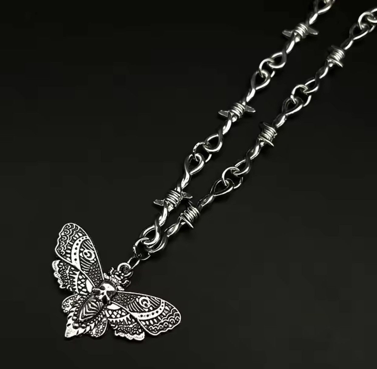 Jewelry Chrome Necklace Spike Post Barb Wire Punk Butterfly Chain Size ONE SIZE - 3 Thumbnail