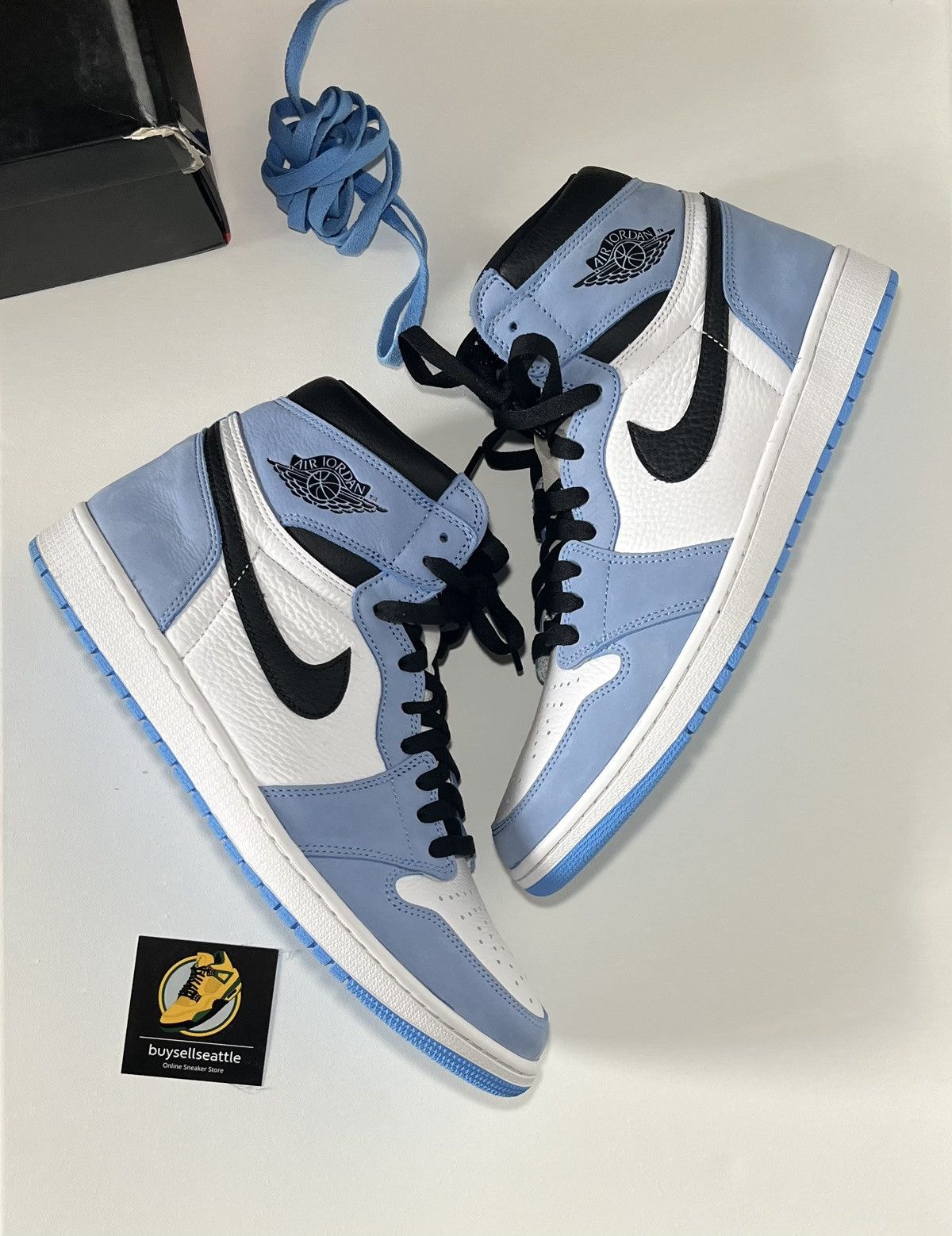 Jordan Brand Jordan 1 University Blue Size US 13 / EU 46 - 1 Thumbnail