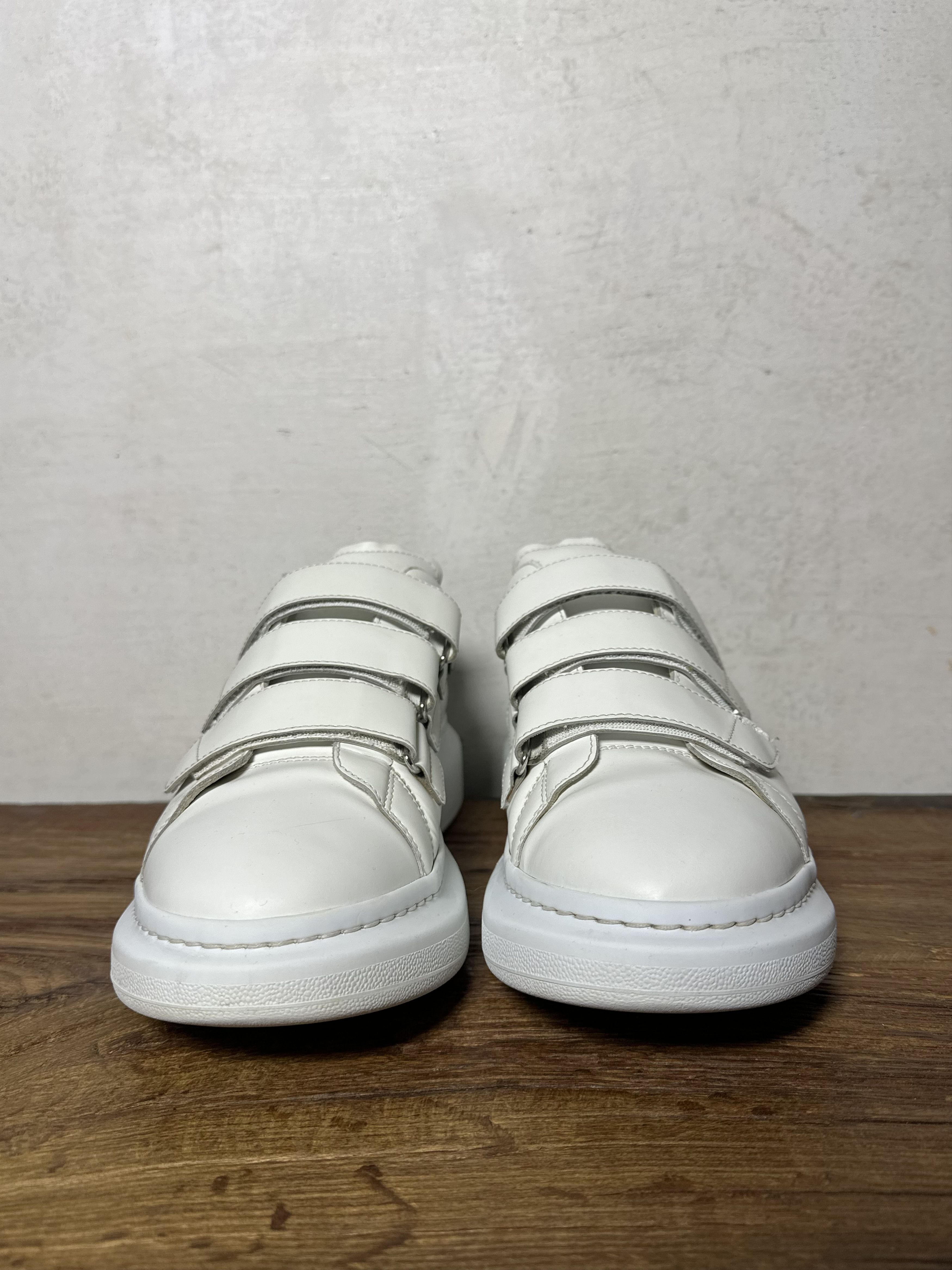 Alexander McQueen Alexander Mcqueen Oversized Sneaker White Size US 11 / EU 44 - 7 Thumbnail