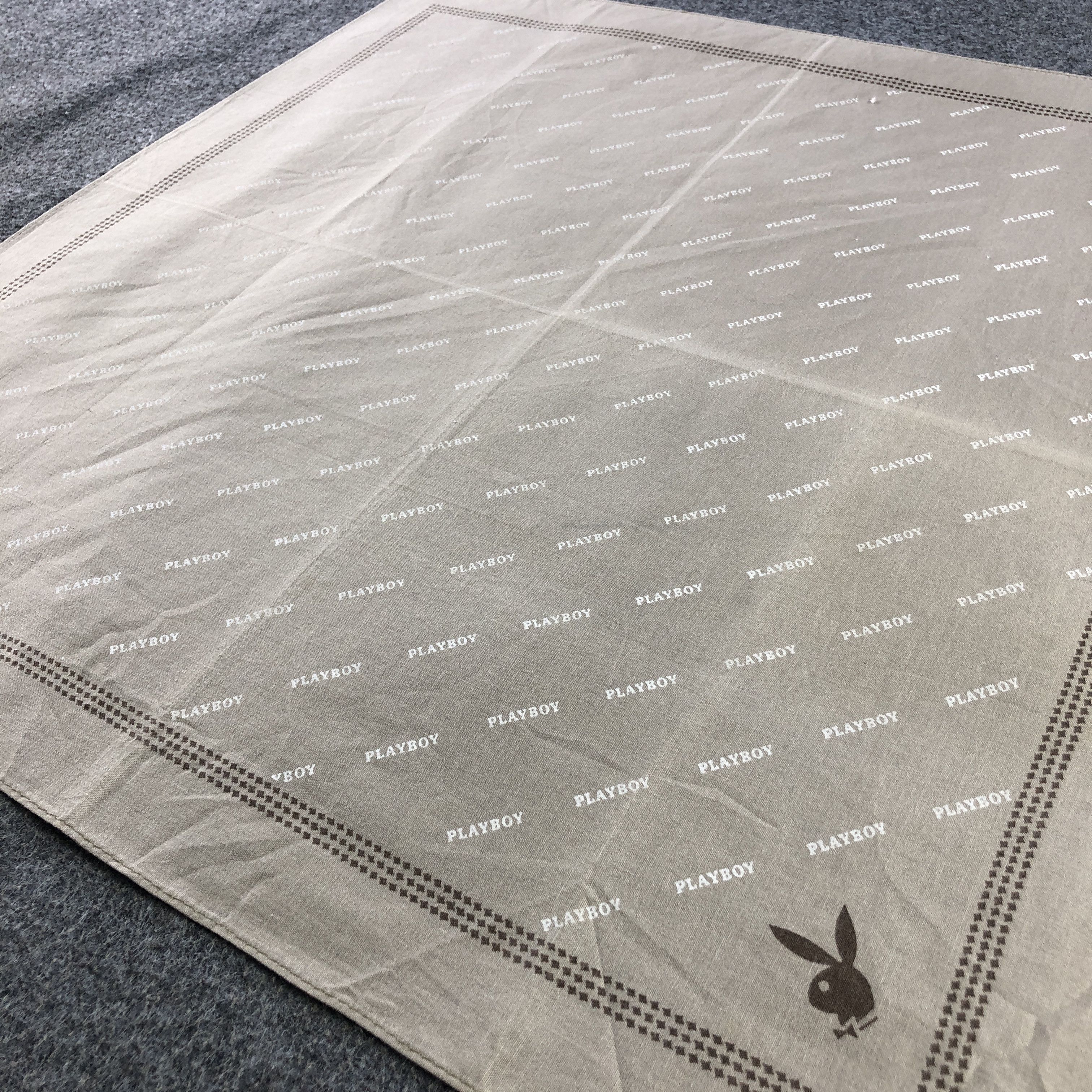 Playboy Playboy Handkerchief Neckerchief Bandana H2466 Size ONE SIZE - 3 Thumbnail