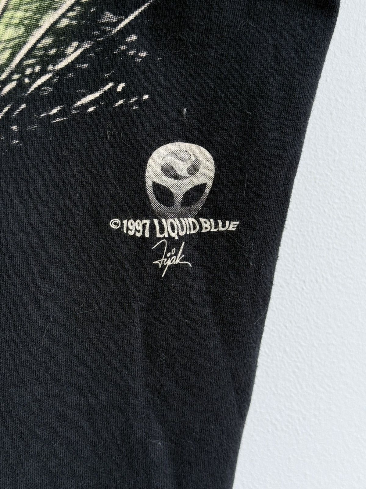 Liquid Blue Vintage 1997 Liquid Blue Alien UFO Graphic AOP T-Shirt Size US XL / EU 56 / 4 - 8 Thumbnail