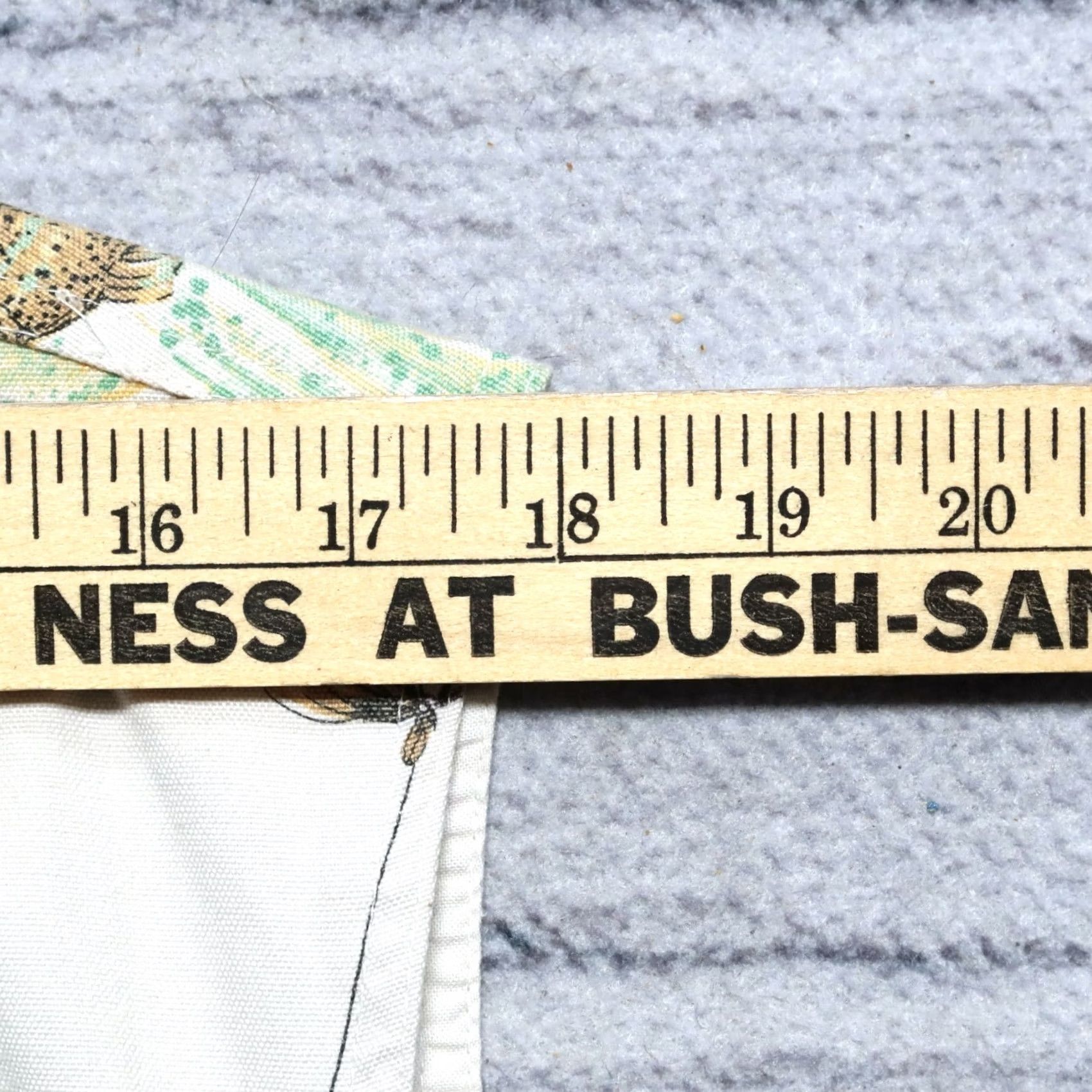 Banana Republic VINTAGE Banana Republic Vest Shirt Men M Tan 90s Deadstock Fly Fishing Vintage Baggy? Size US M / EU 48-50 / 2 - 5 Thumbnail