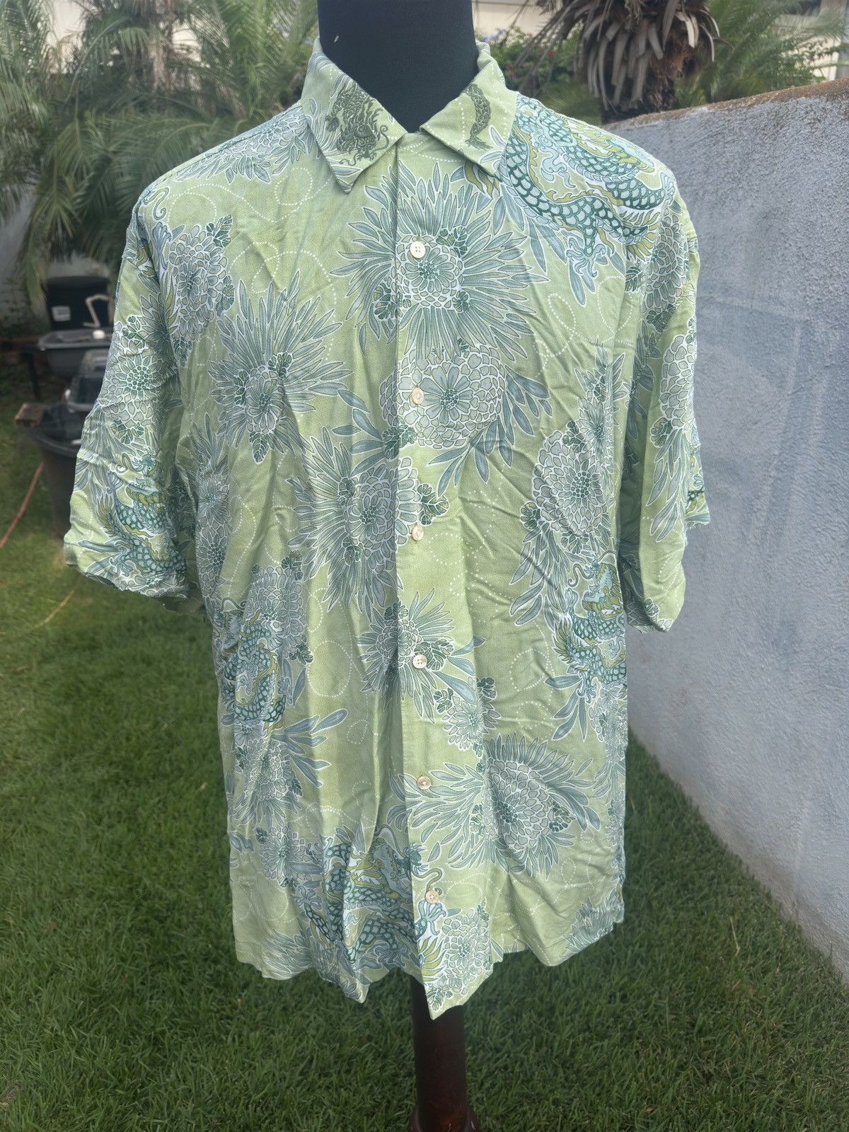 Tommy Bahama PreOwned Tommy Bahama Hawaiian Print Green Men's XL Size US XL / EU 56 / 4 - 1 Thumbnail