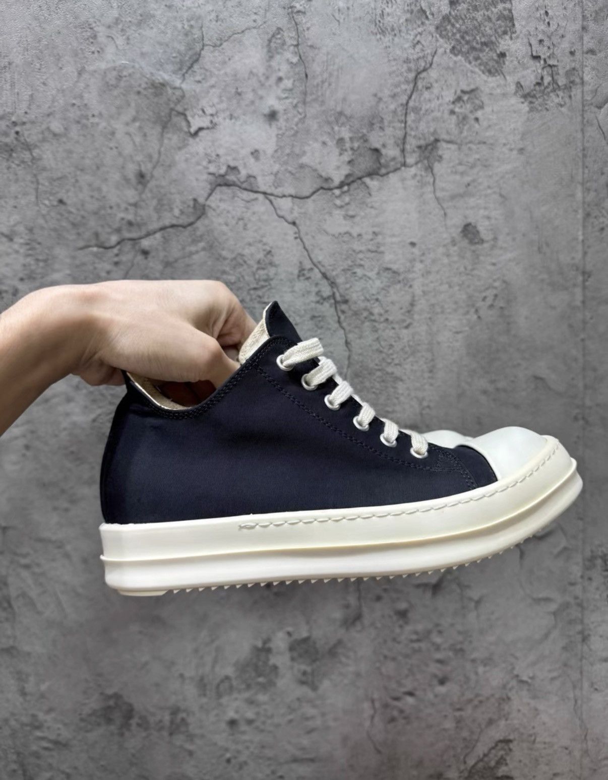 Rick Owens Rick Owens DRKSHDW Low Top Ramones K37 Size US 6 / IT 36 - 2 Thumbnail