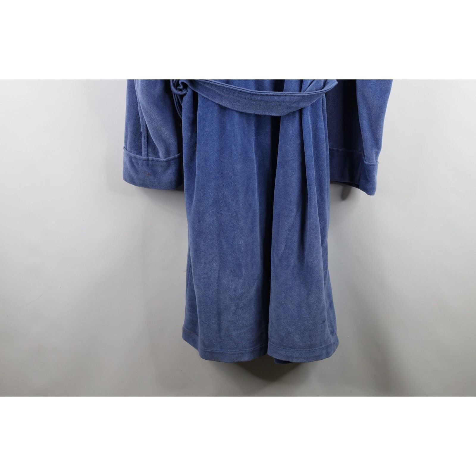 Vintage Vintage 50s Rockabilly Distressed Belted Velour Bath Robe Size US M / EU 48-50 / 2 - 16 Thumbnail