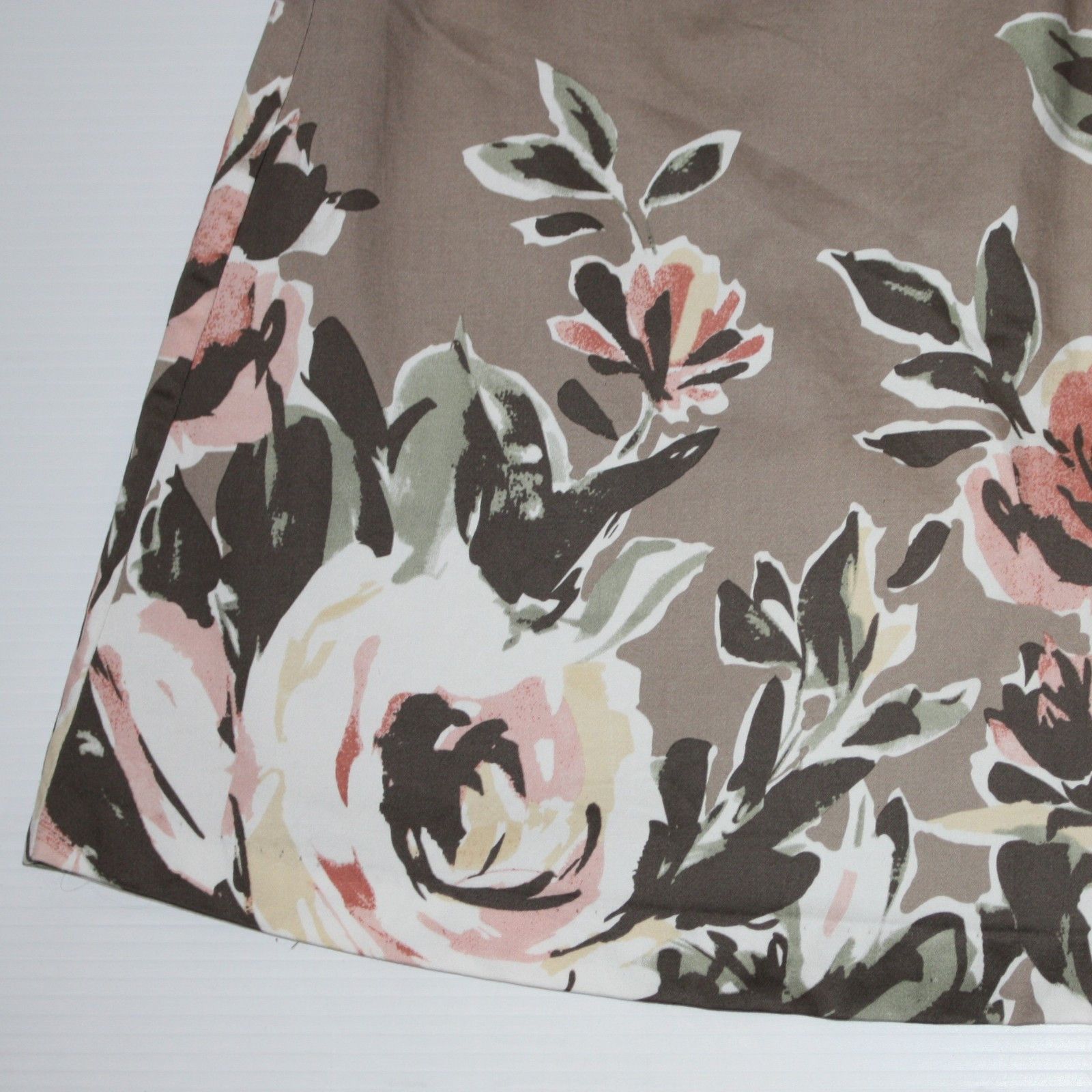 RW&CO. Beige Color Floral Dress with Removable Straps in size US 10 Size L / US 10 / IT 46 - 6 Thumbnail