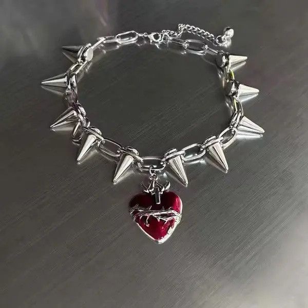 Other Gothic Thorn Red Heart Pendant Necklace Size ONE SIZE - 6 Thumbnail