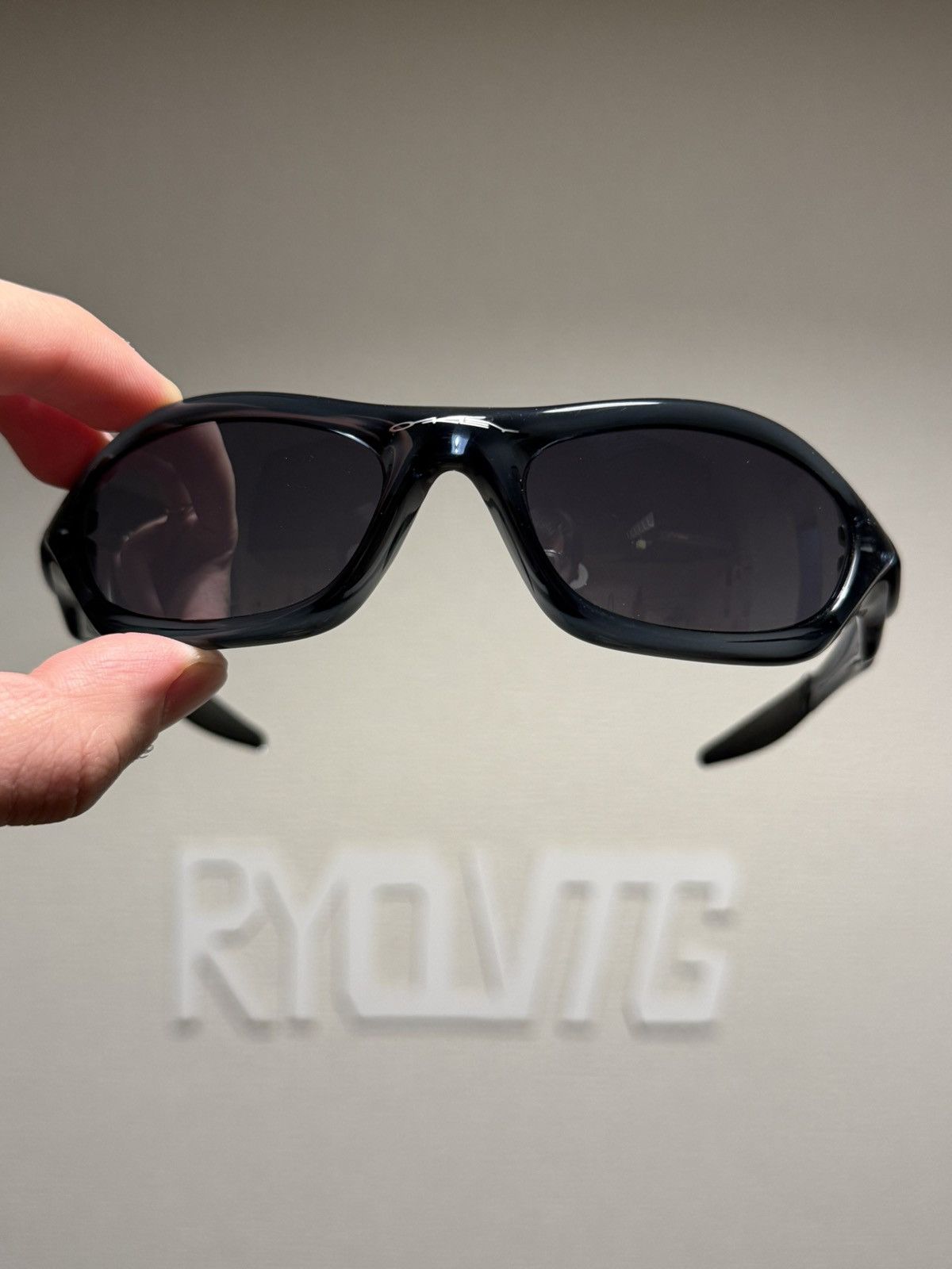 Oakley OAKLEY UNKNOWN CRYSTAL BLACK SUNGLASSES Size ONE SIZE - 3 Thumbnail