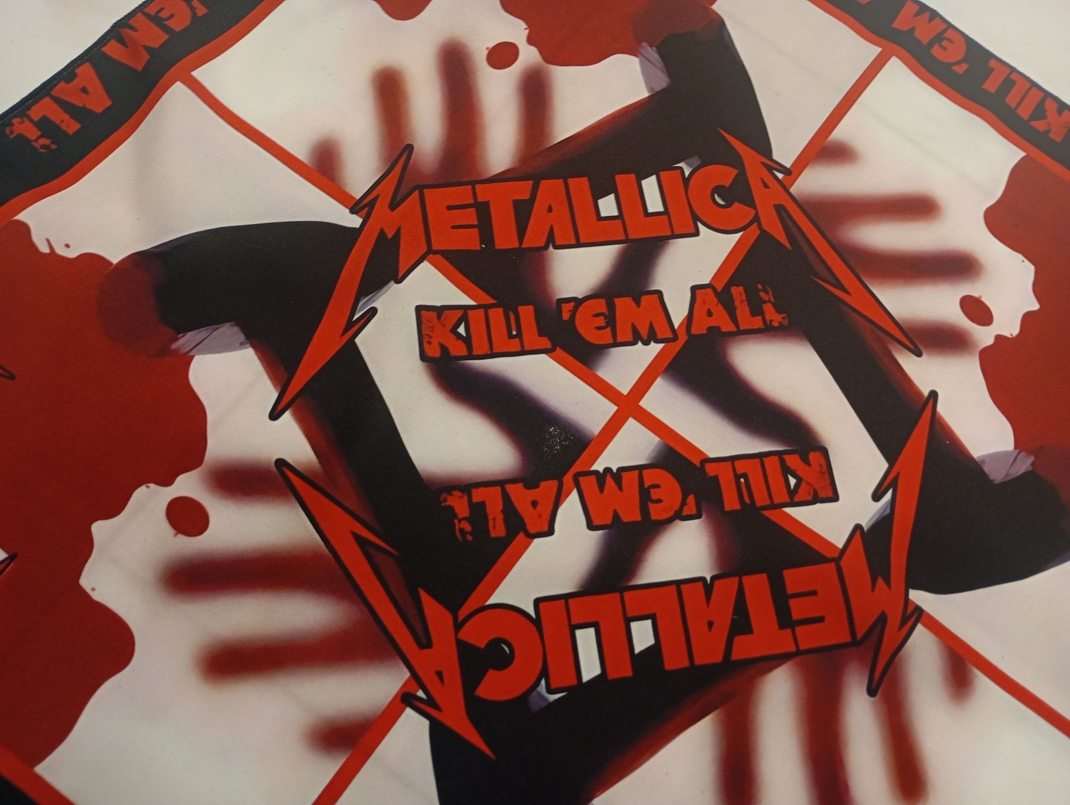 Band Tees Skulls Bandana Handkerchief Metallica Size ONE SIZE - 2 Thumbnail