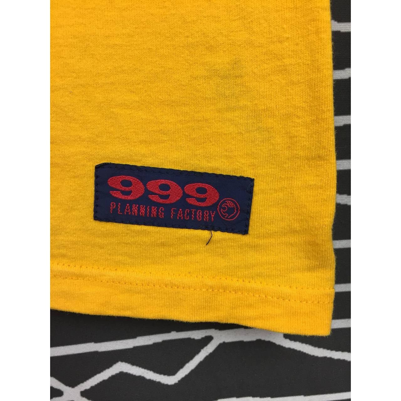 Fruit Of The Loom × Vintage Vtg 90s 00s 999 Planning Factory Horse Racing Graphic Tee Size US M / EU 48-50 / 2 - 8 Thumbnail