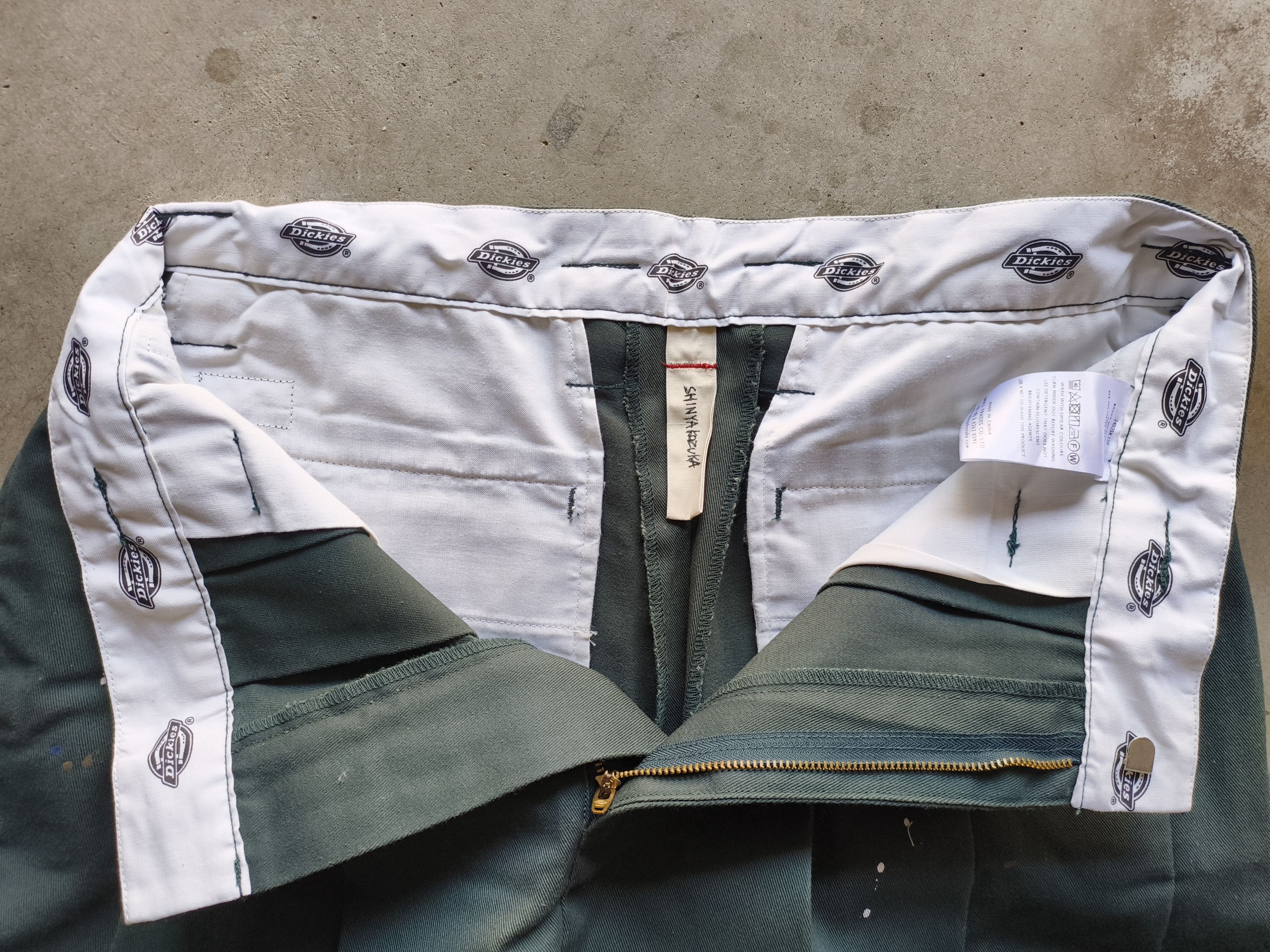 Dickies × Shinya Kozuka Pleated Baggy Dickies Pants with Dickies × Shinya Kozuka Pleated Baggy Dickies Pants with
