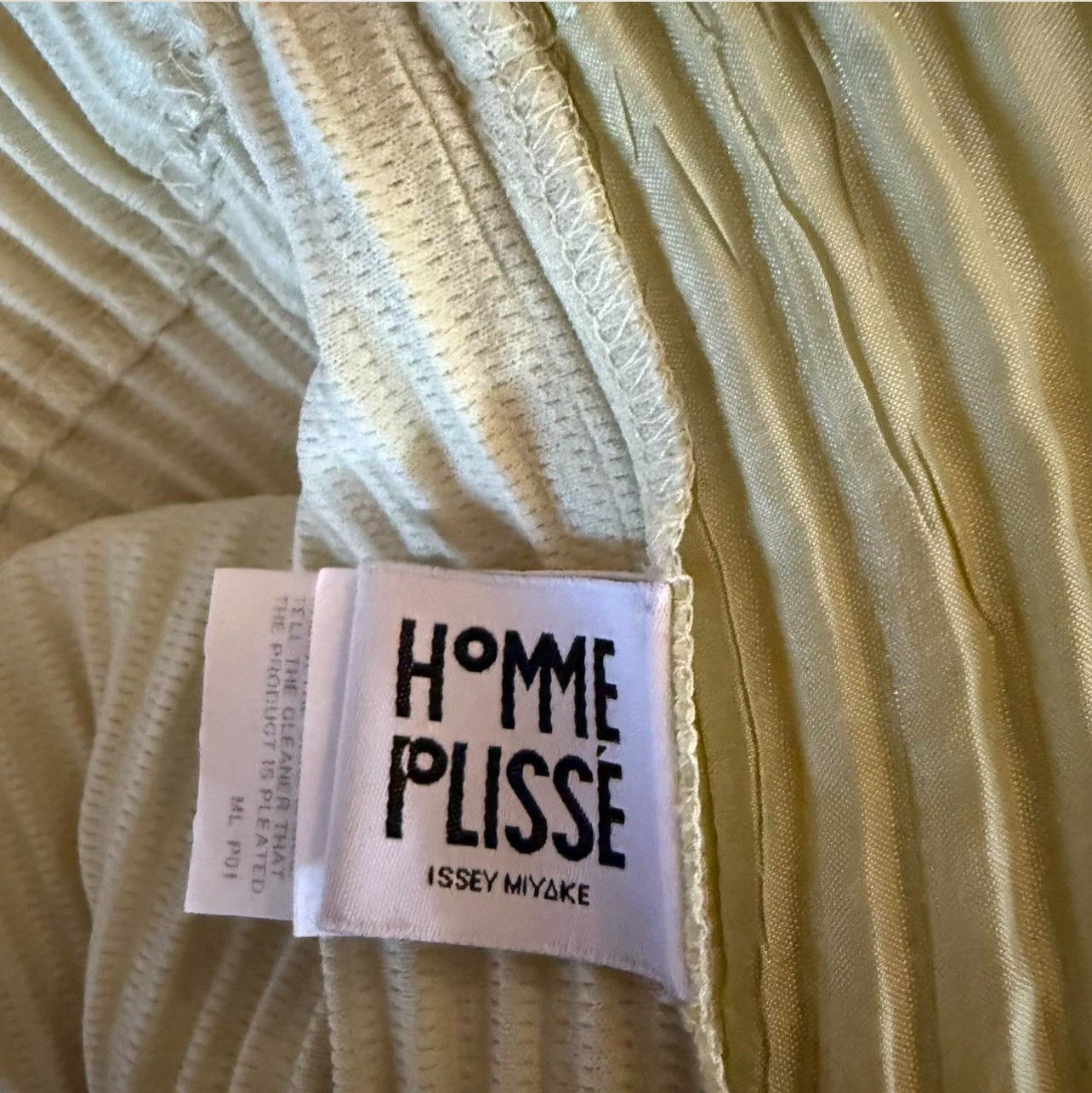 Issey Miyake Issey Miyake Pleats Please - Cream Size US 33 - 2 Thumbnail