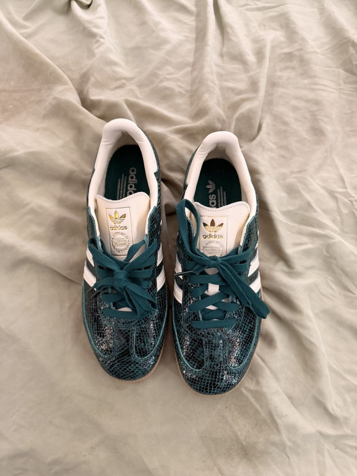 Adidas Adidas “UNISEX” Green Embossed Snakeskin Leather Sneakers Size US 10 / IT 40 - 8 Thumbnail