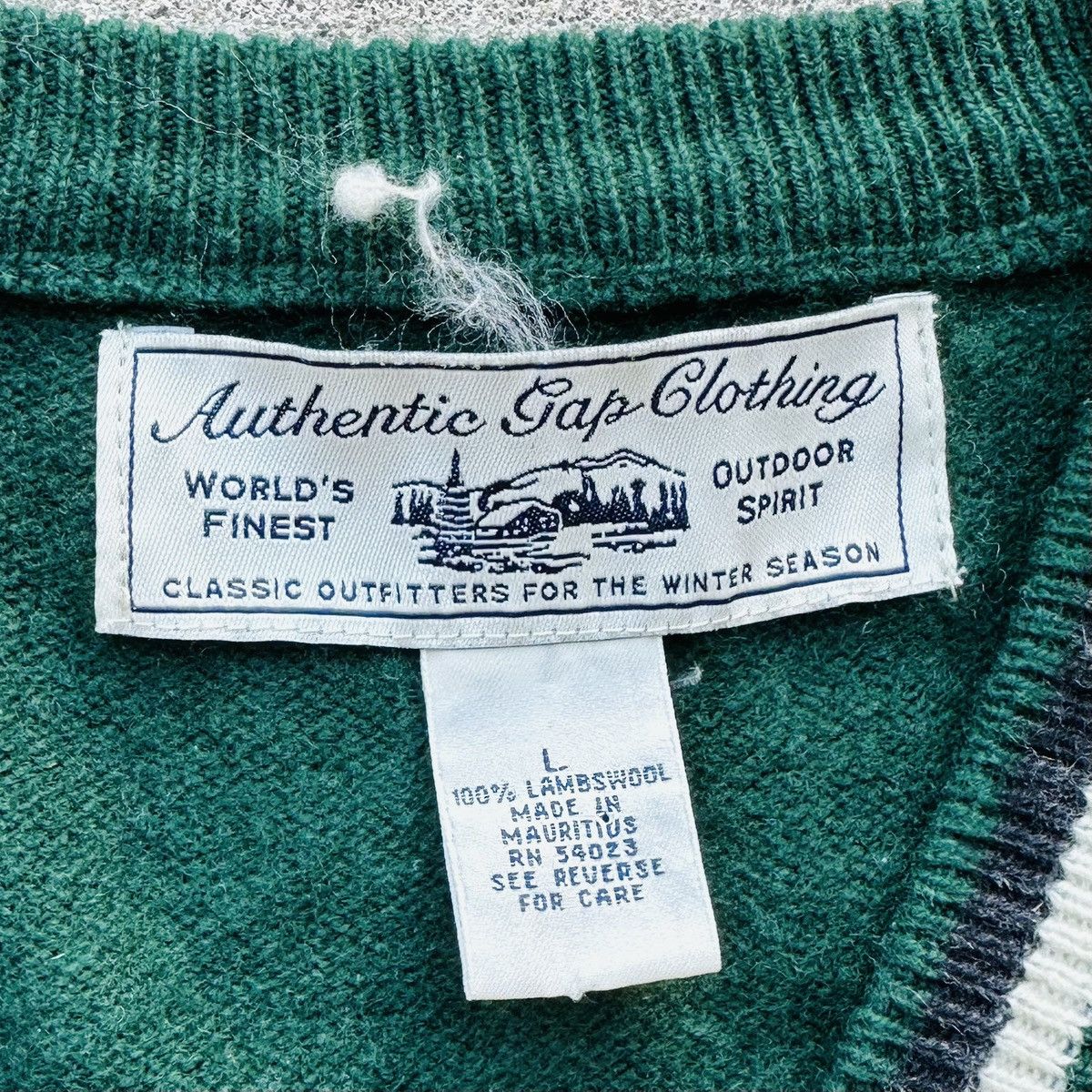 Gap Vintage Authentic Gap Clothing Lambswool Sweater Vest Medium Size US M / EU 48-50 / 2 - 3 Thumbnail