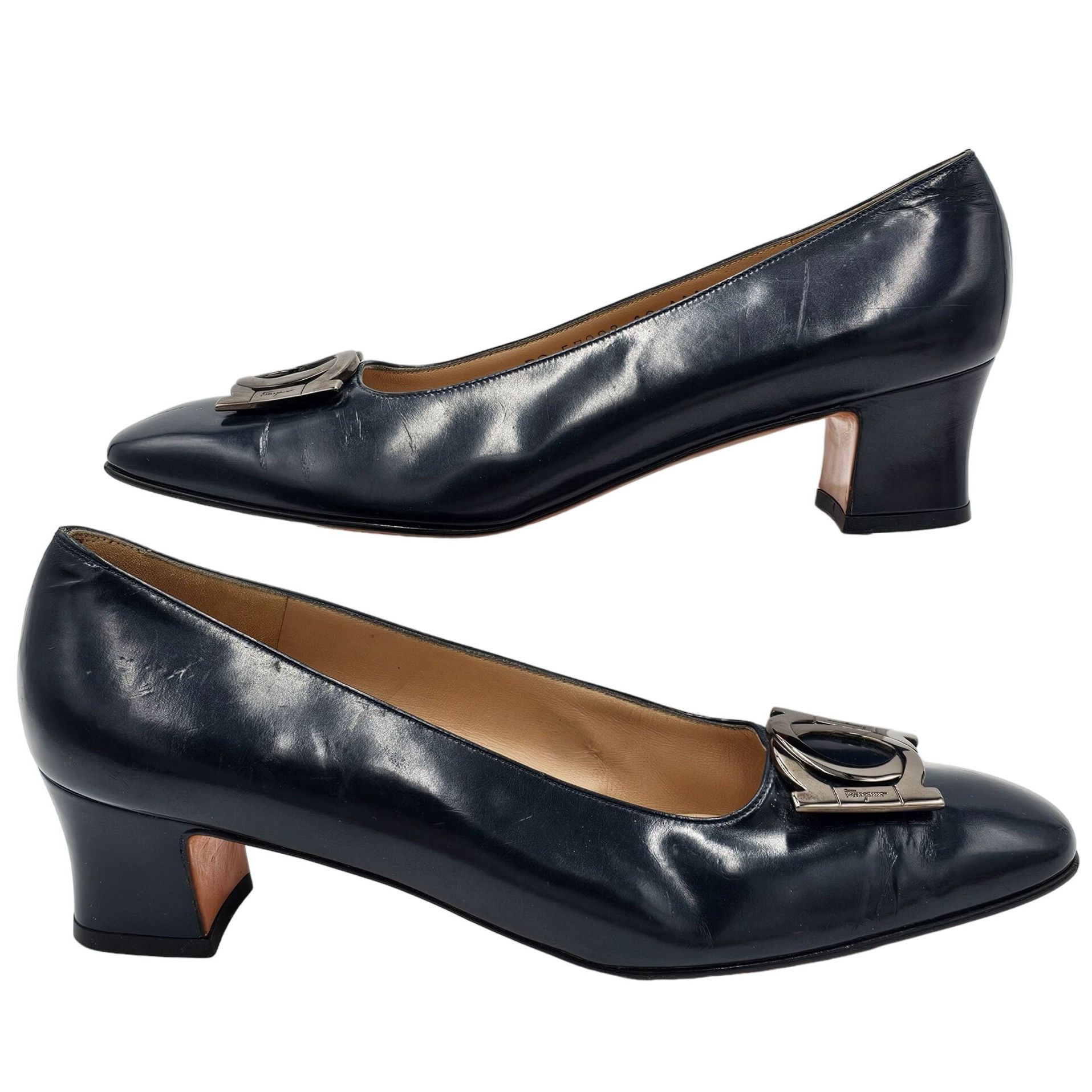 Vintage Salvatore Ferragamo Women 10AAA Navy Blue Patent Lea