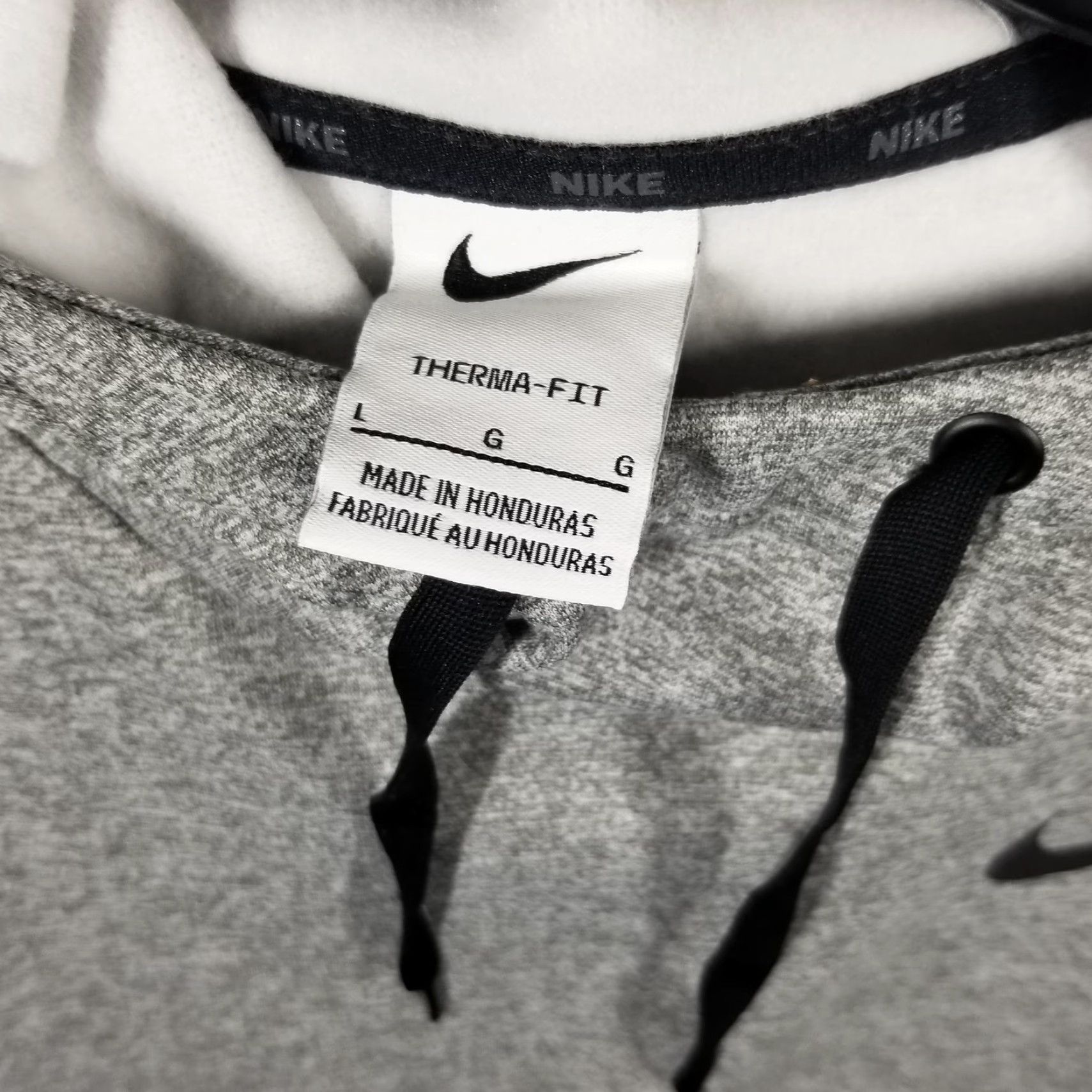 Nike Nike Therma-FIT Hoodie Mens Large Gray Pullover Swoosh Zip Pocket CU6214-063 Size US L / EU 52-54 / 3 - 3 Thumbnail